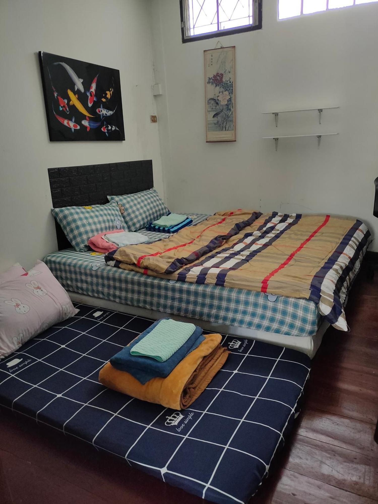 Hostel Sip N' Camp
