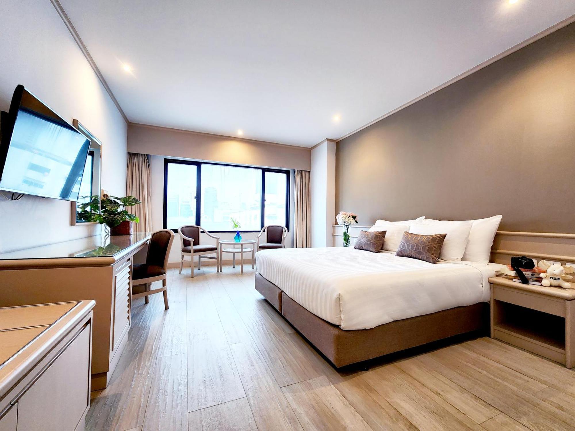 Furamaxclusive Pratunam Park 4*