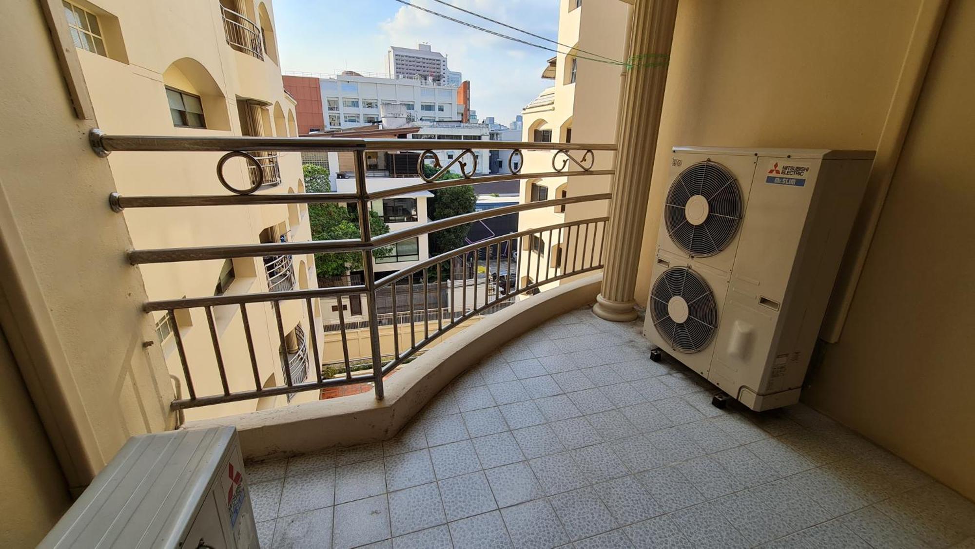 Apartment Service Apartment Thong Lo Ekkamai Prompong Bangkok