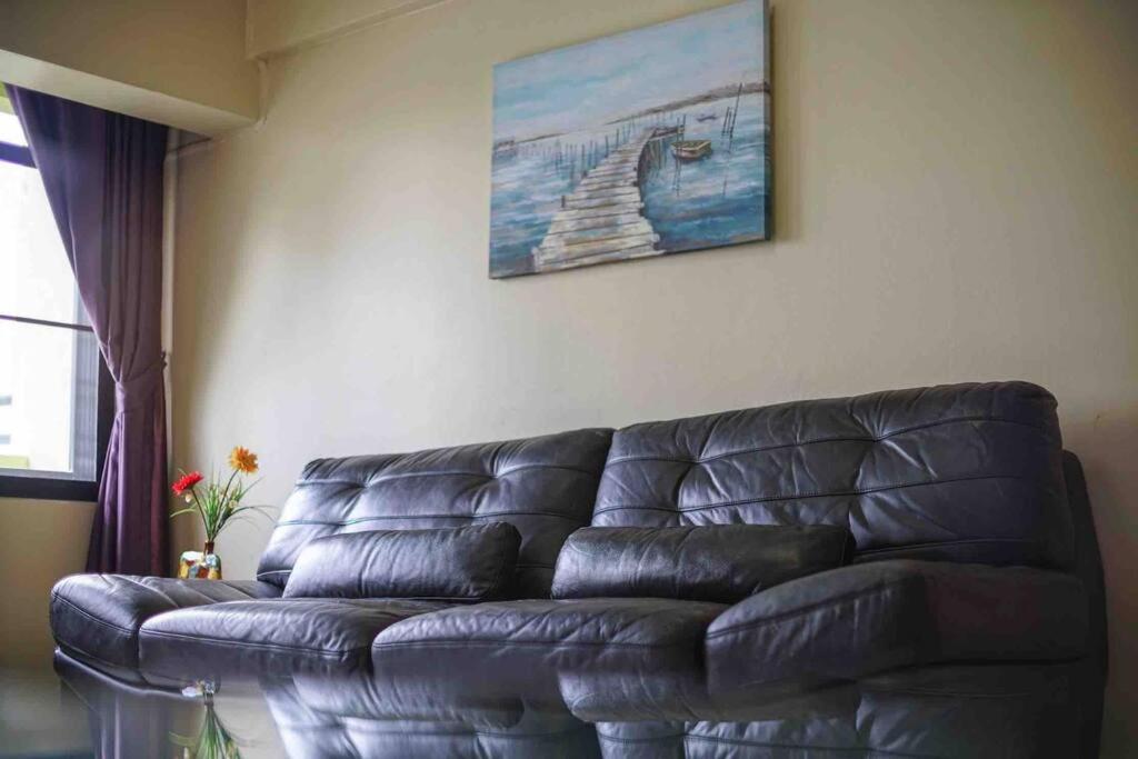 Vintage 1 Bedroom Ekamai 23 Bangkok