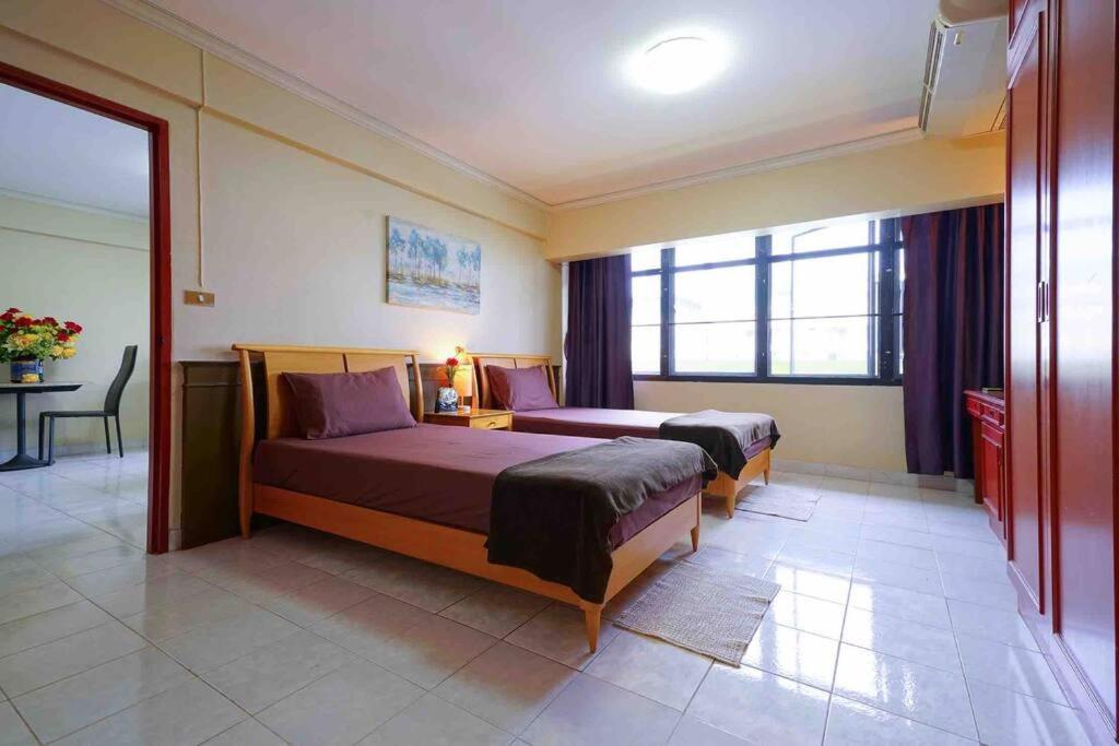 Vintage 1 Bedroom Ekamai 23 Bangkok