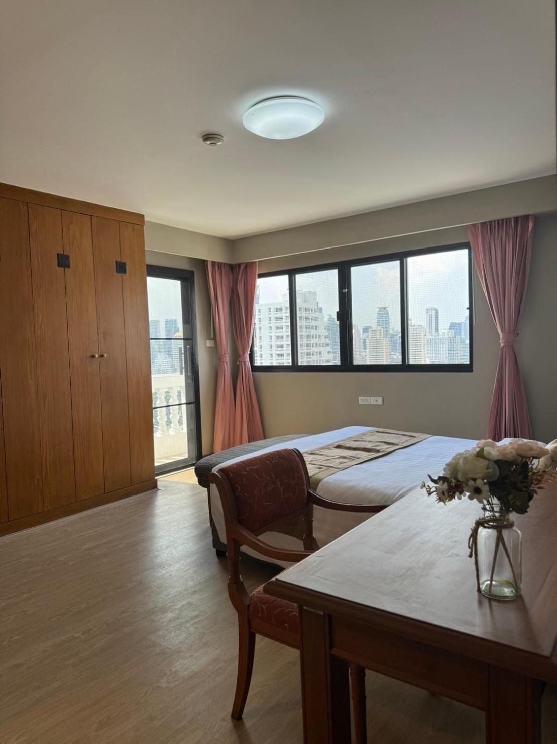 United Tower Thonglor By Aspira Apartment Bangkok