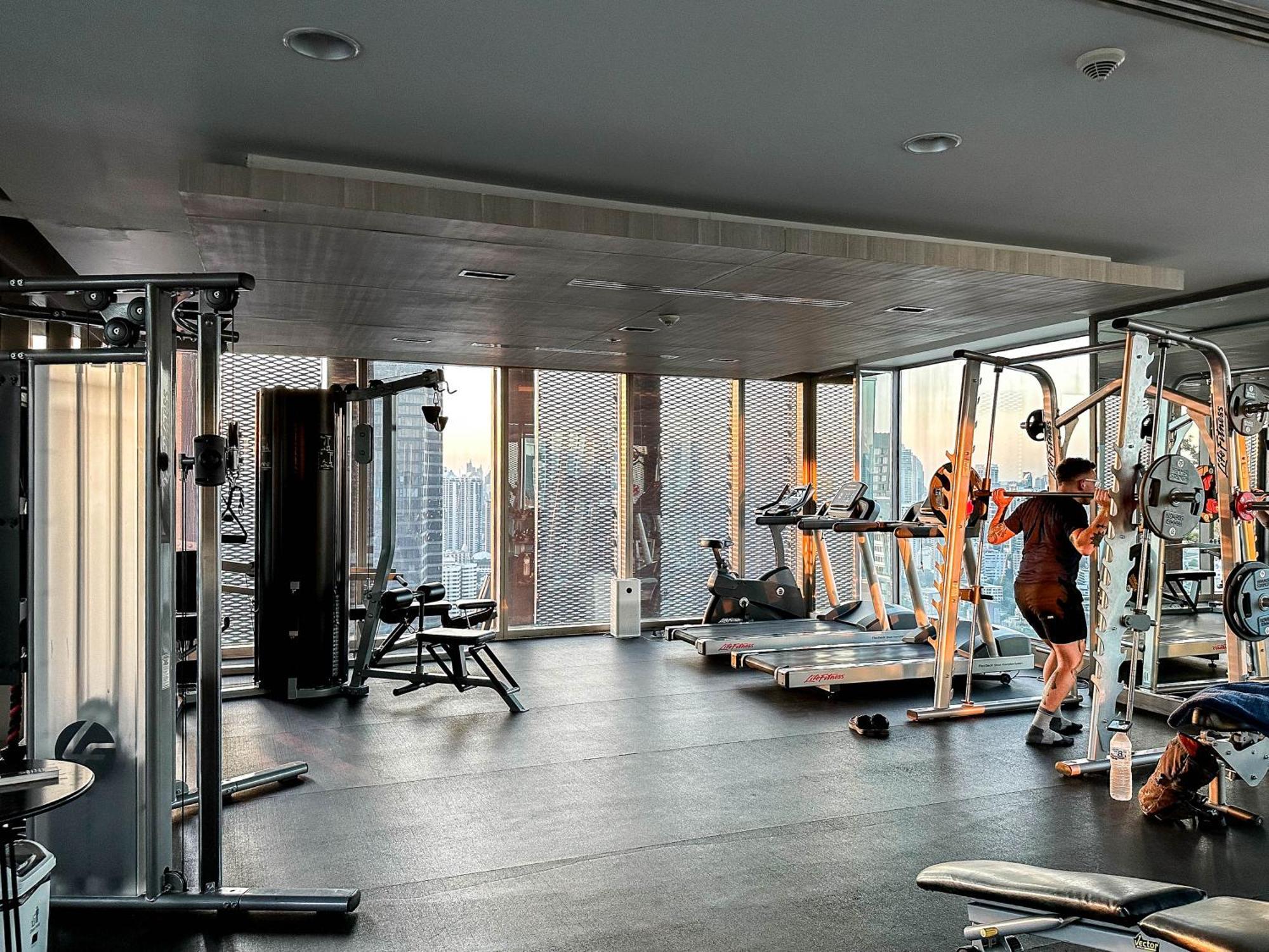 Thonglor Modern Luxury Apartment