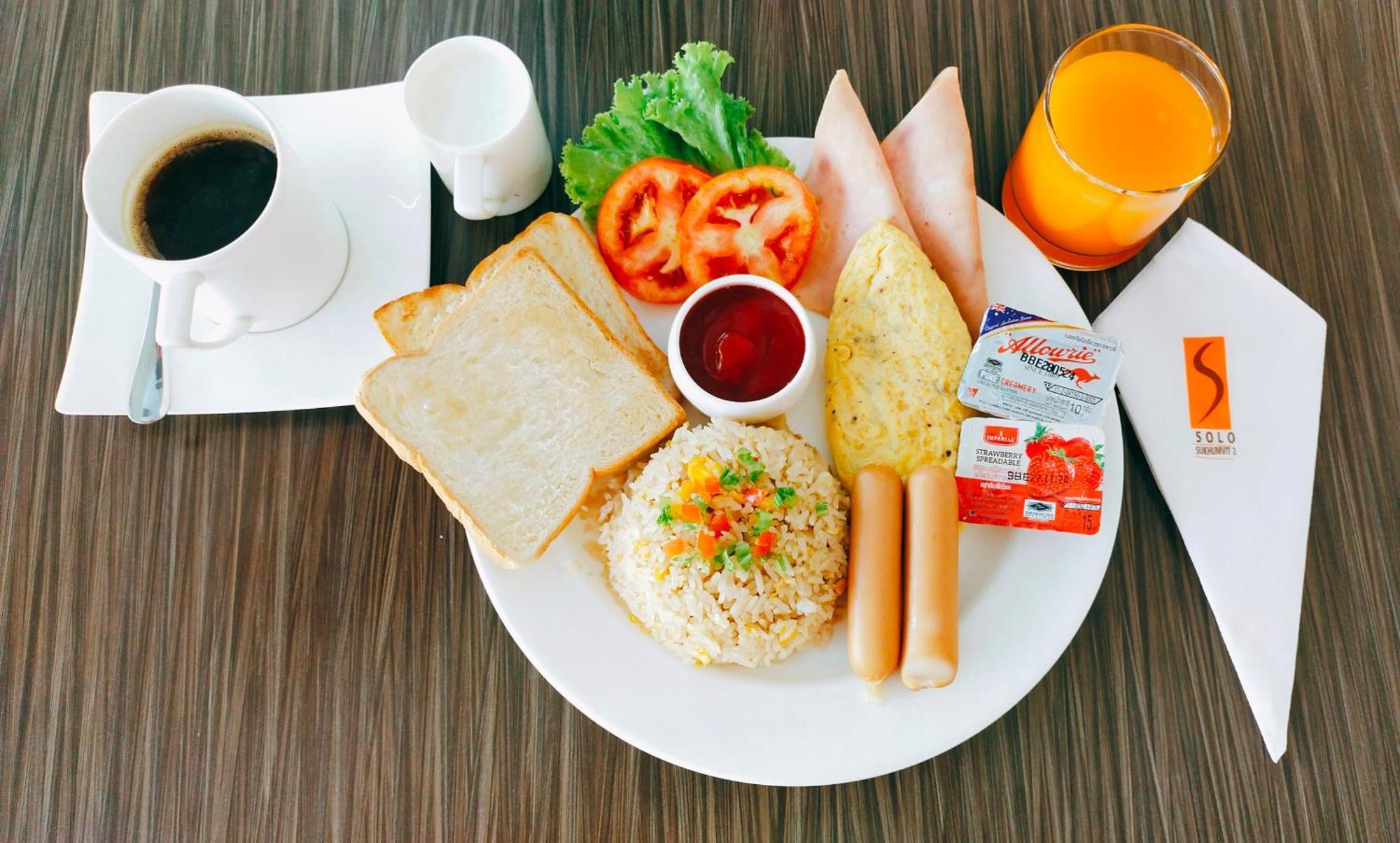 Solo, Sukhumvit 2, - Sha Extra 4*