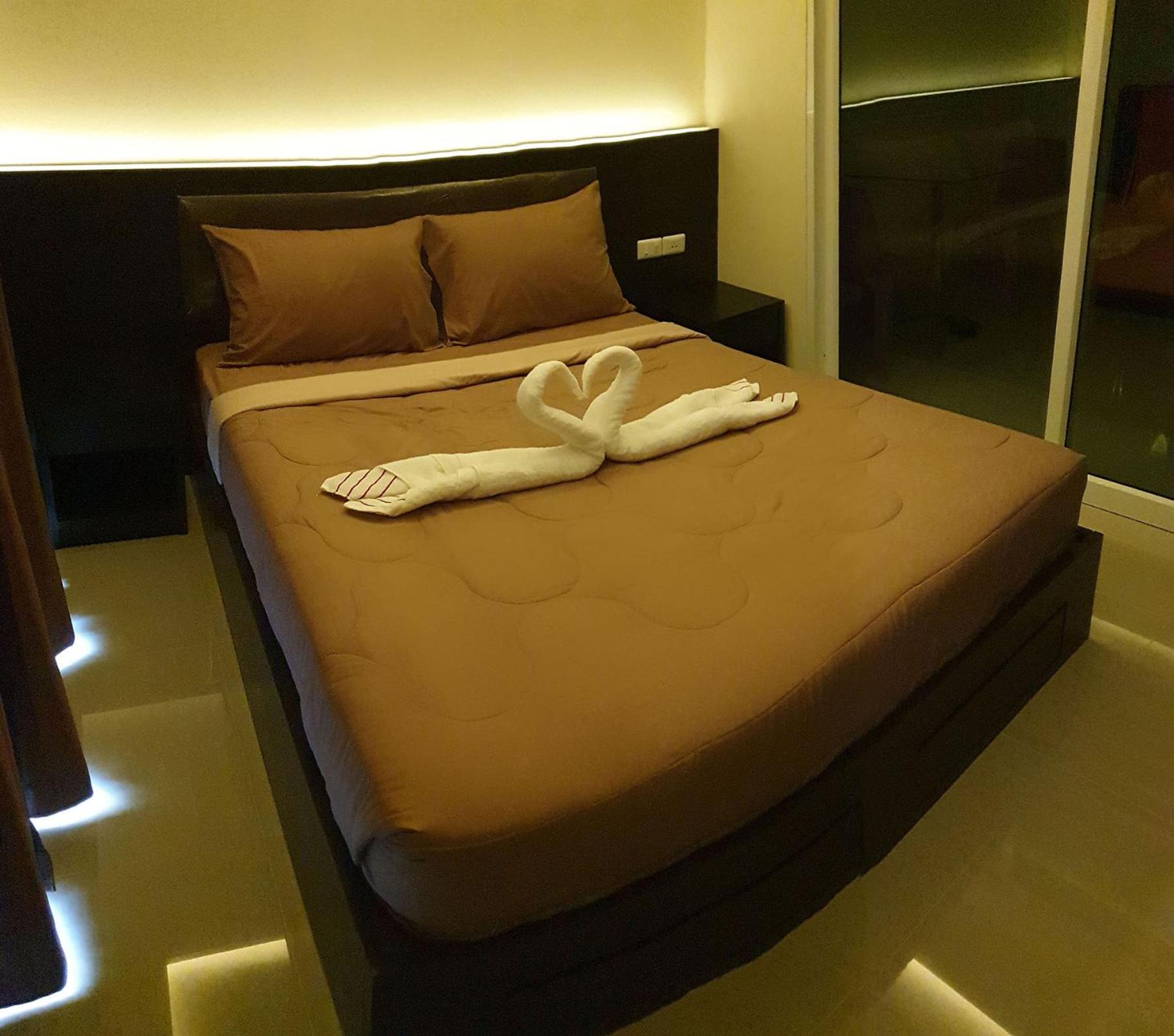 The Cosy River 2*