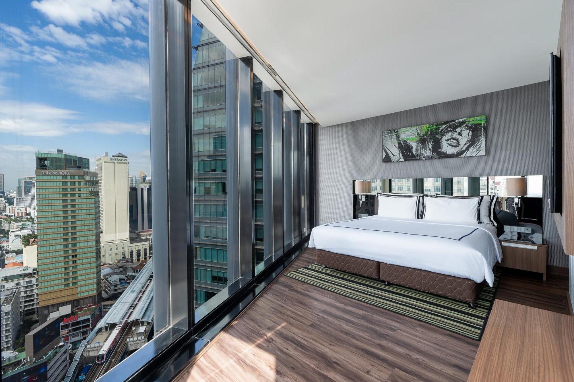 Hotel The Continent Sukhumvit - Asok Bts 5*