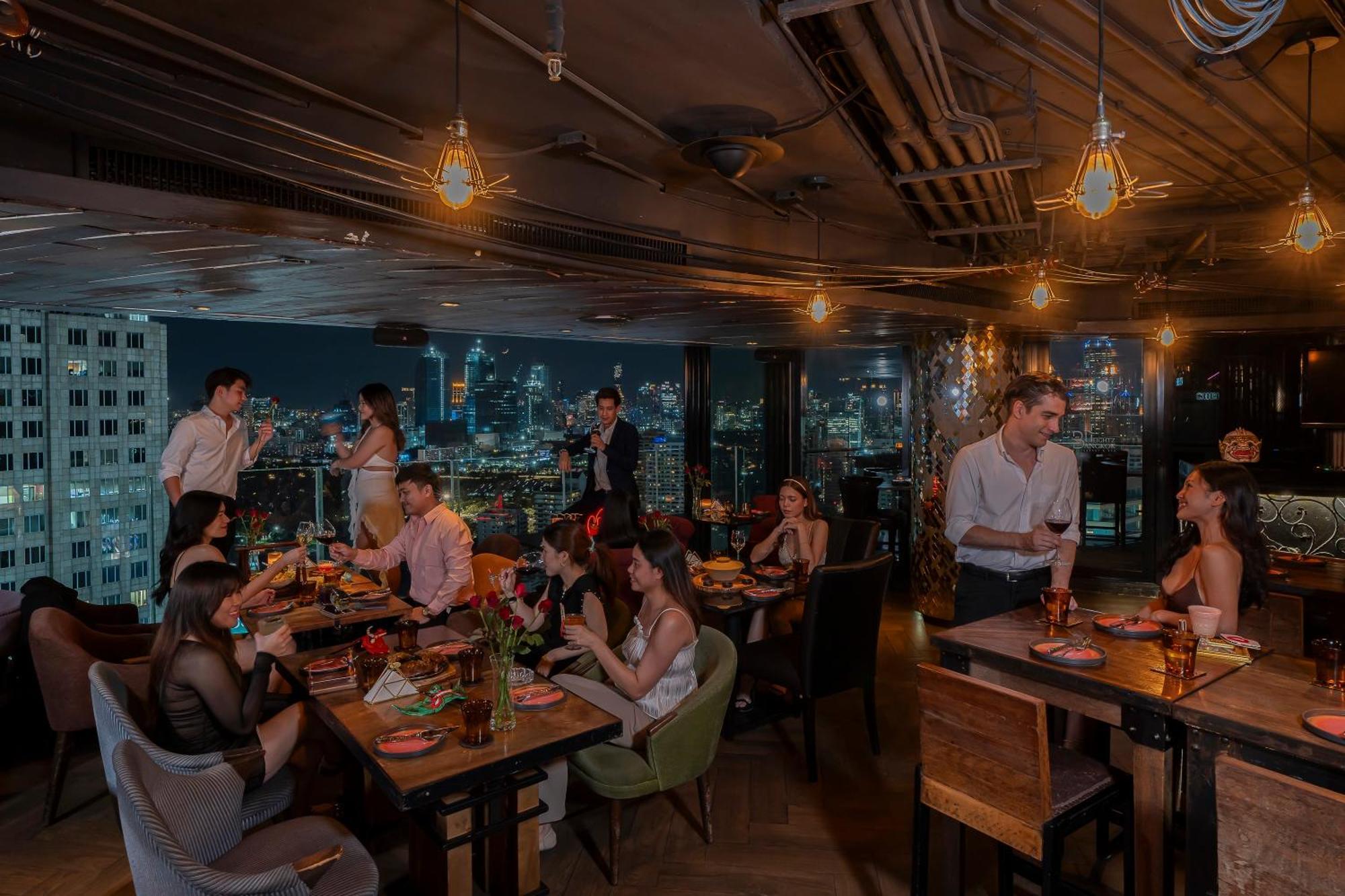 Hotel The Continent Sukhumvit - Asok Bts Bangkok