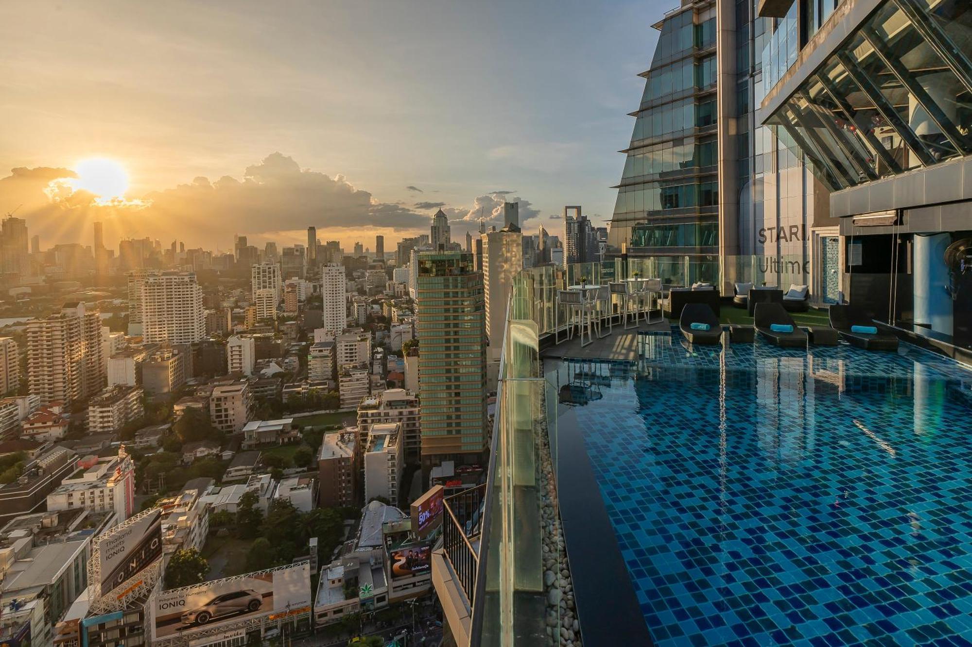 The Continent Sukhumvit - Asok Bts Hotel 5*