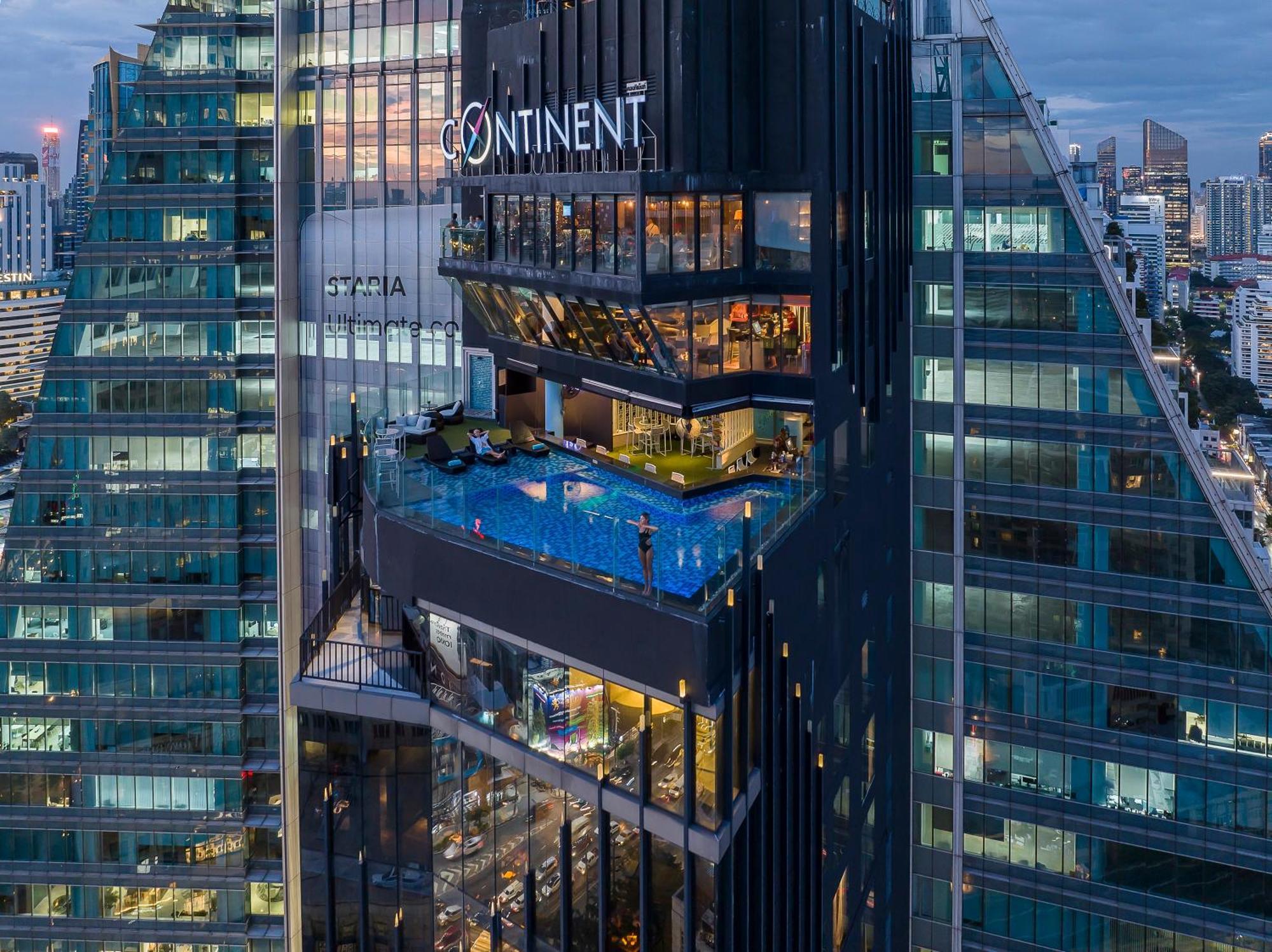 The Continent Sukhumvit - Asok Bts