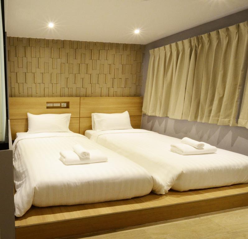 Gaam Hotel 3*