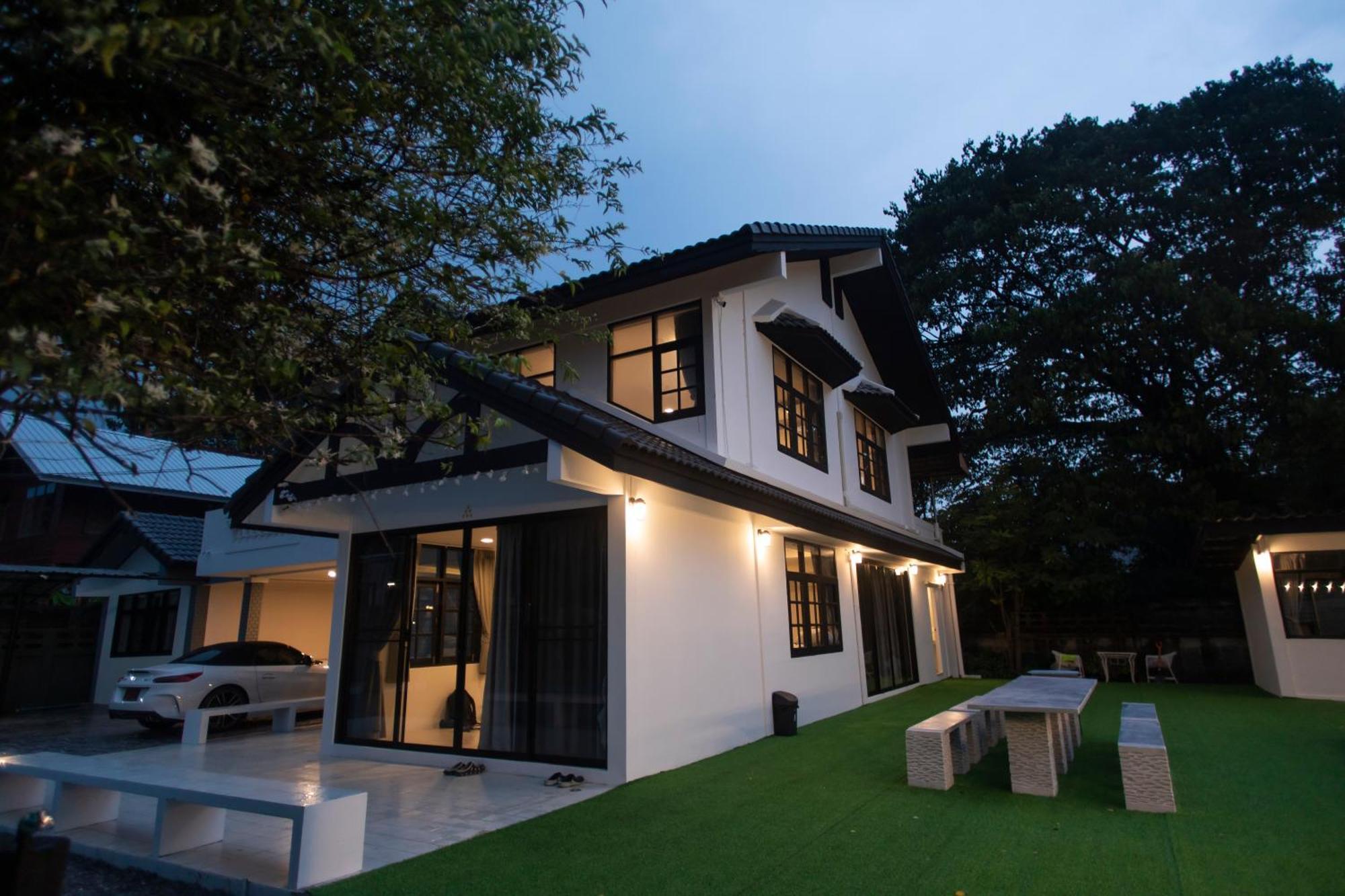 Villa Number3 Poolvilla Bangkok