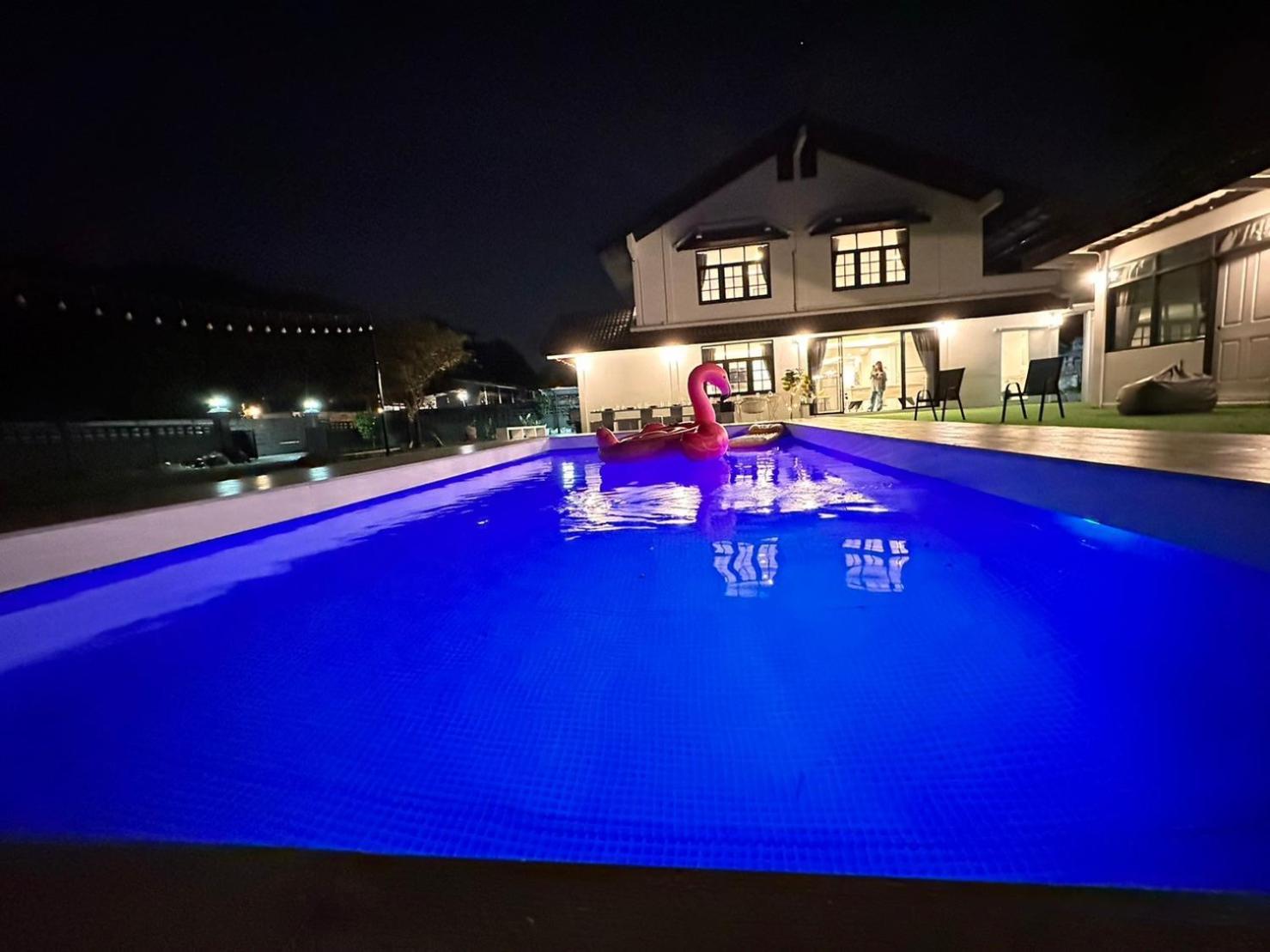 Number3 Poolvilla Bangkok