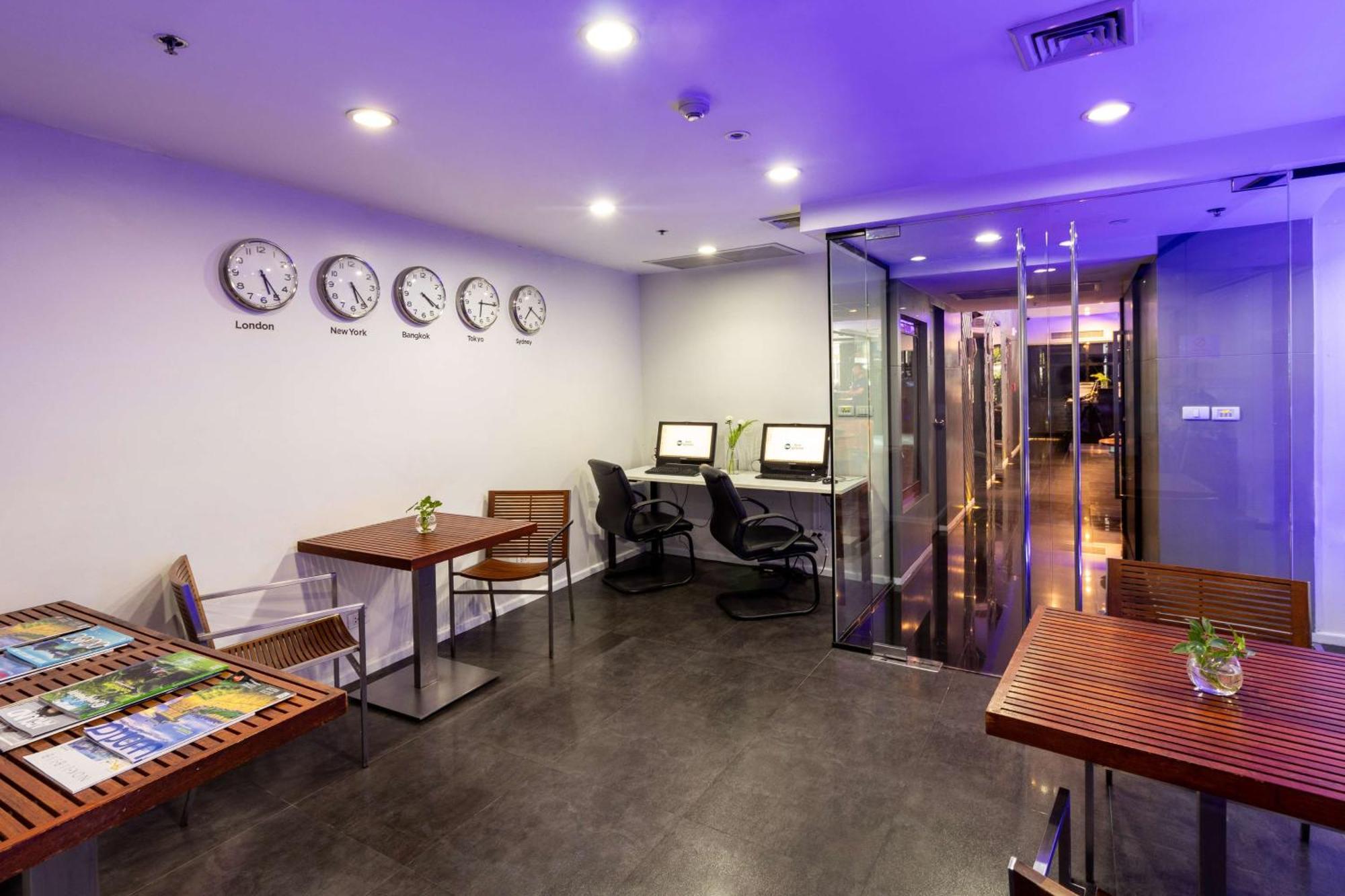 Hotel Western Sukhumvit 20