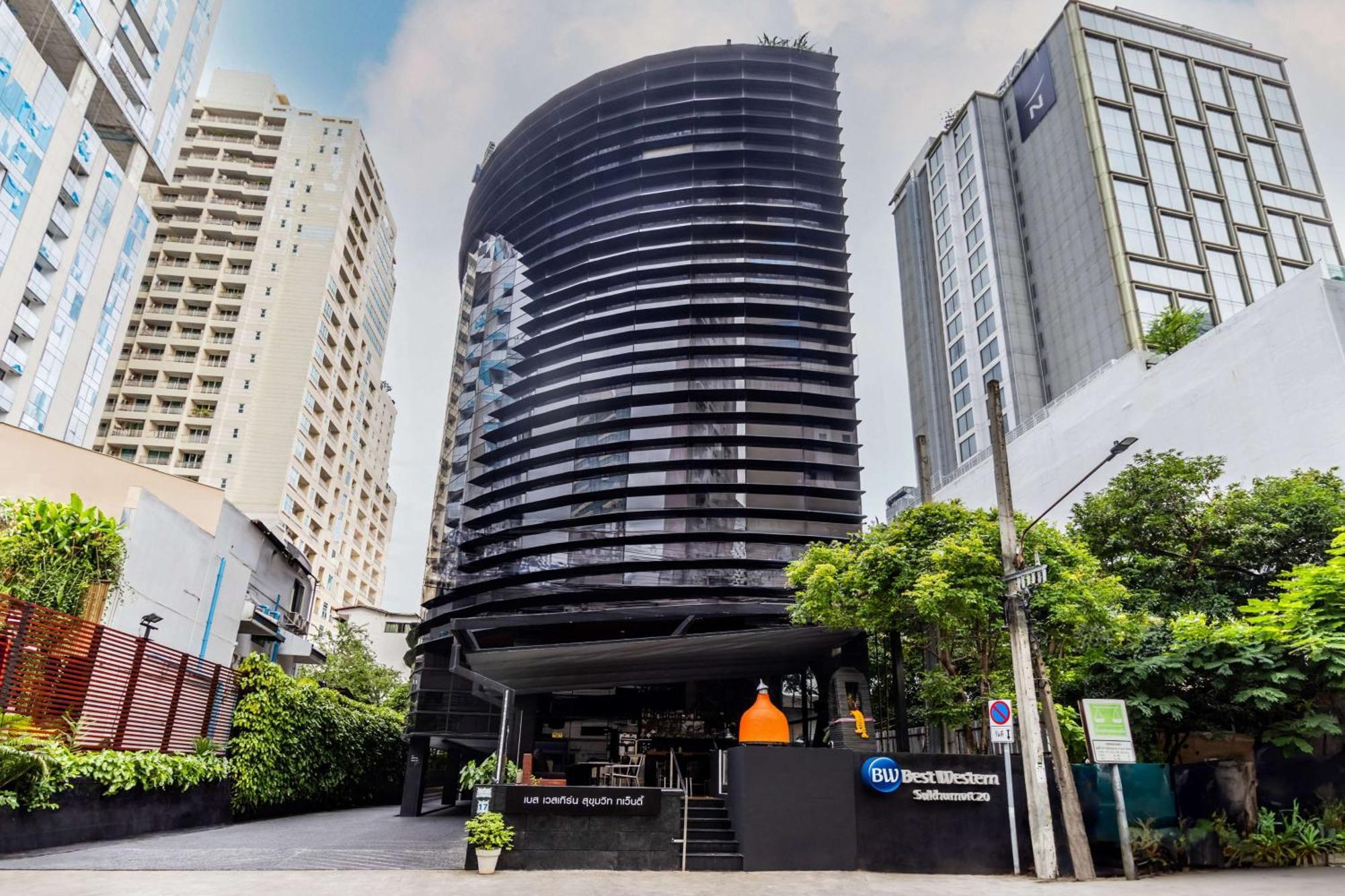 Hotel Western Sukhumvit 20 4*