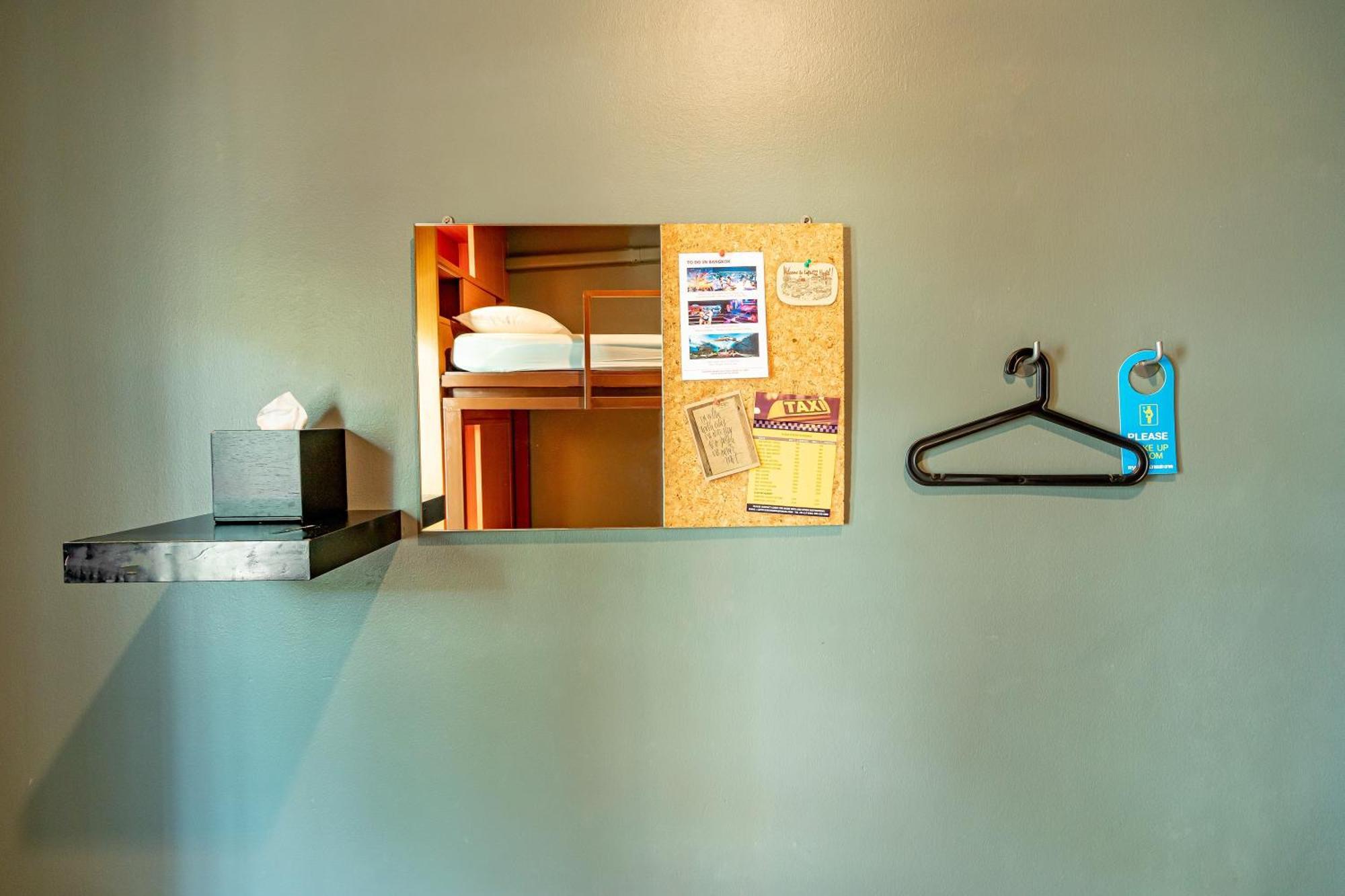 Hostel Loftel 22 *