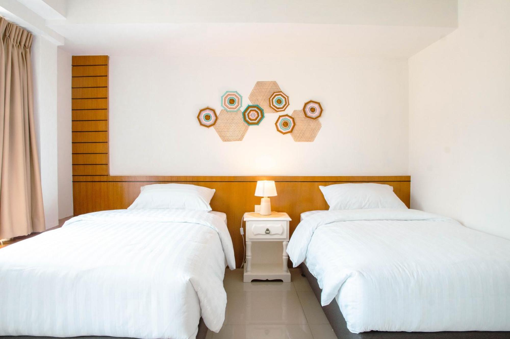 Alley & Pier Hotel Bangkok