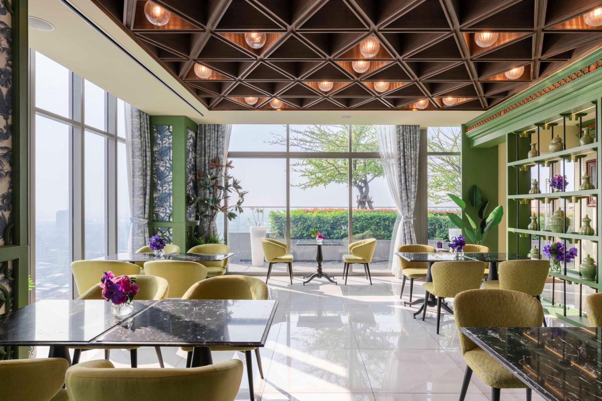 Hotel Wyndham Queen Convention Centre Bangkok