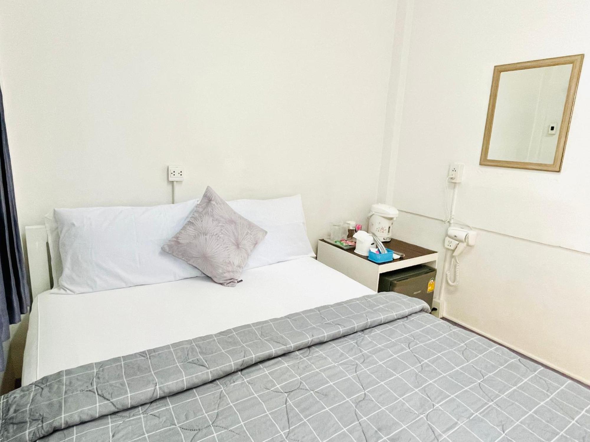 Dragon Xiv Hostel