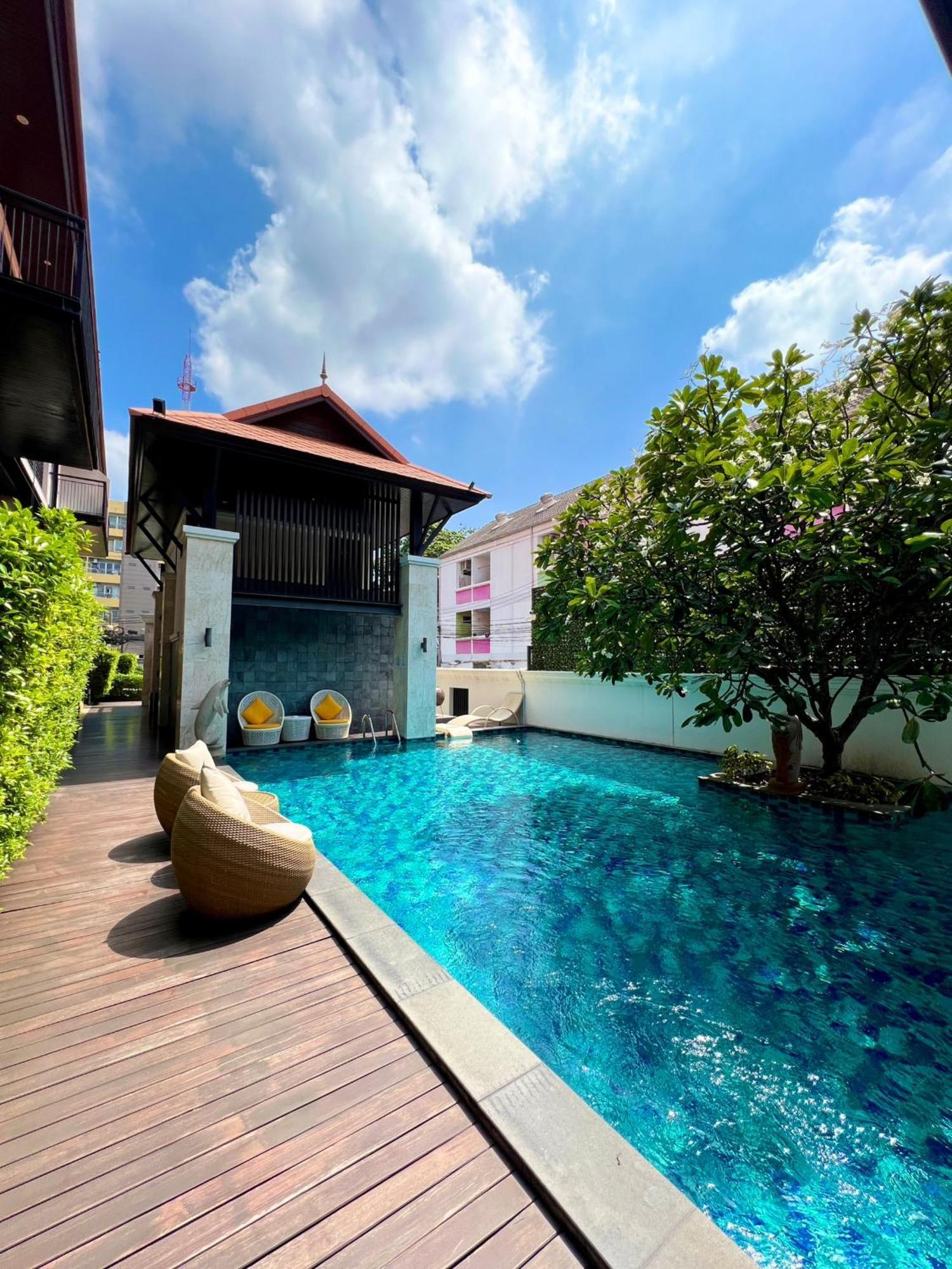 Yotaka Bangkok