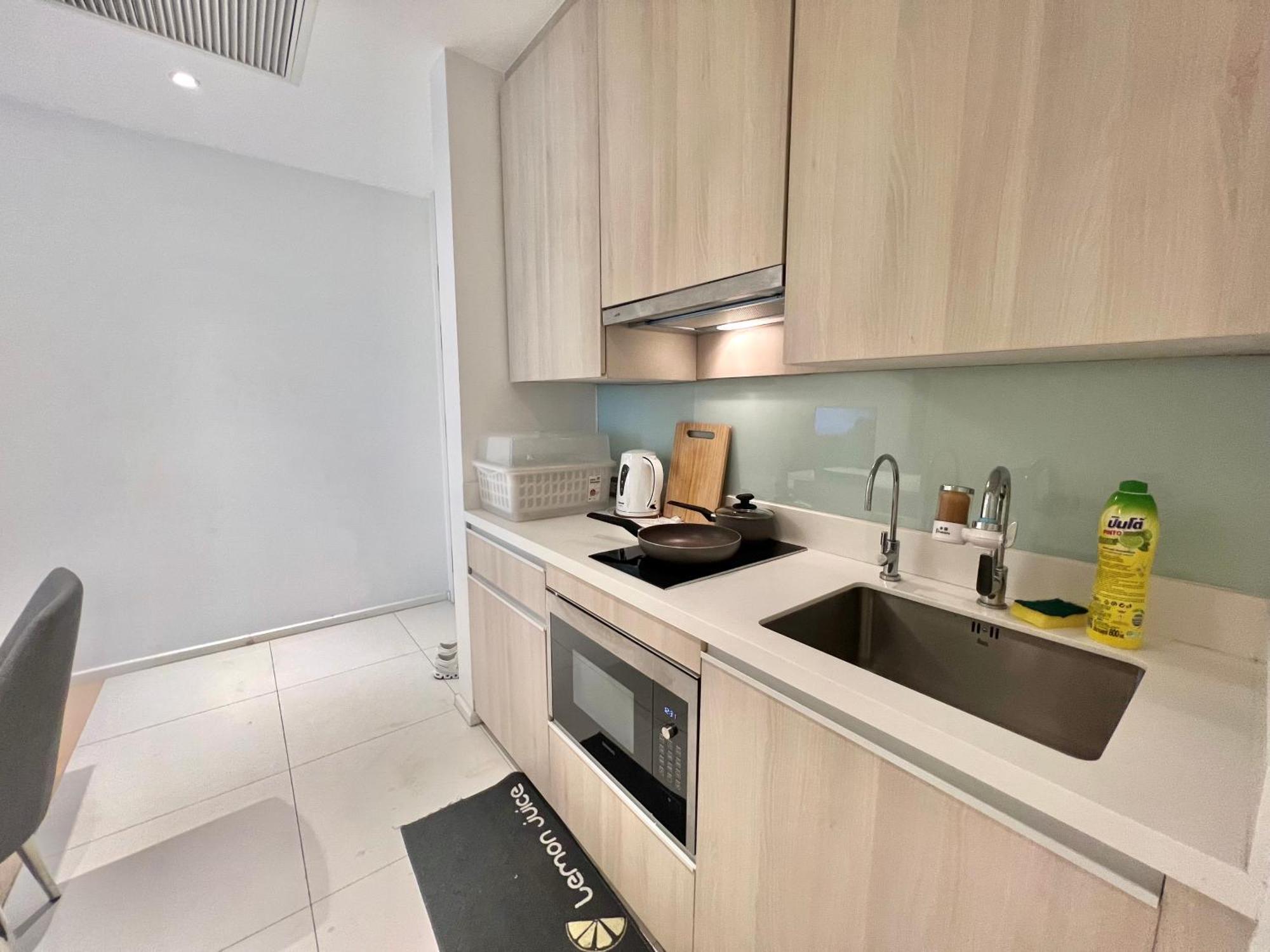Sukhumvit 11#luxury#pool#gym#bts Nana&mrt Sukhumvit#1br#max2ppl