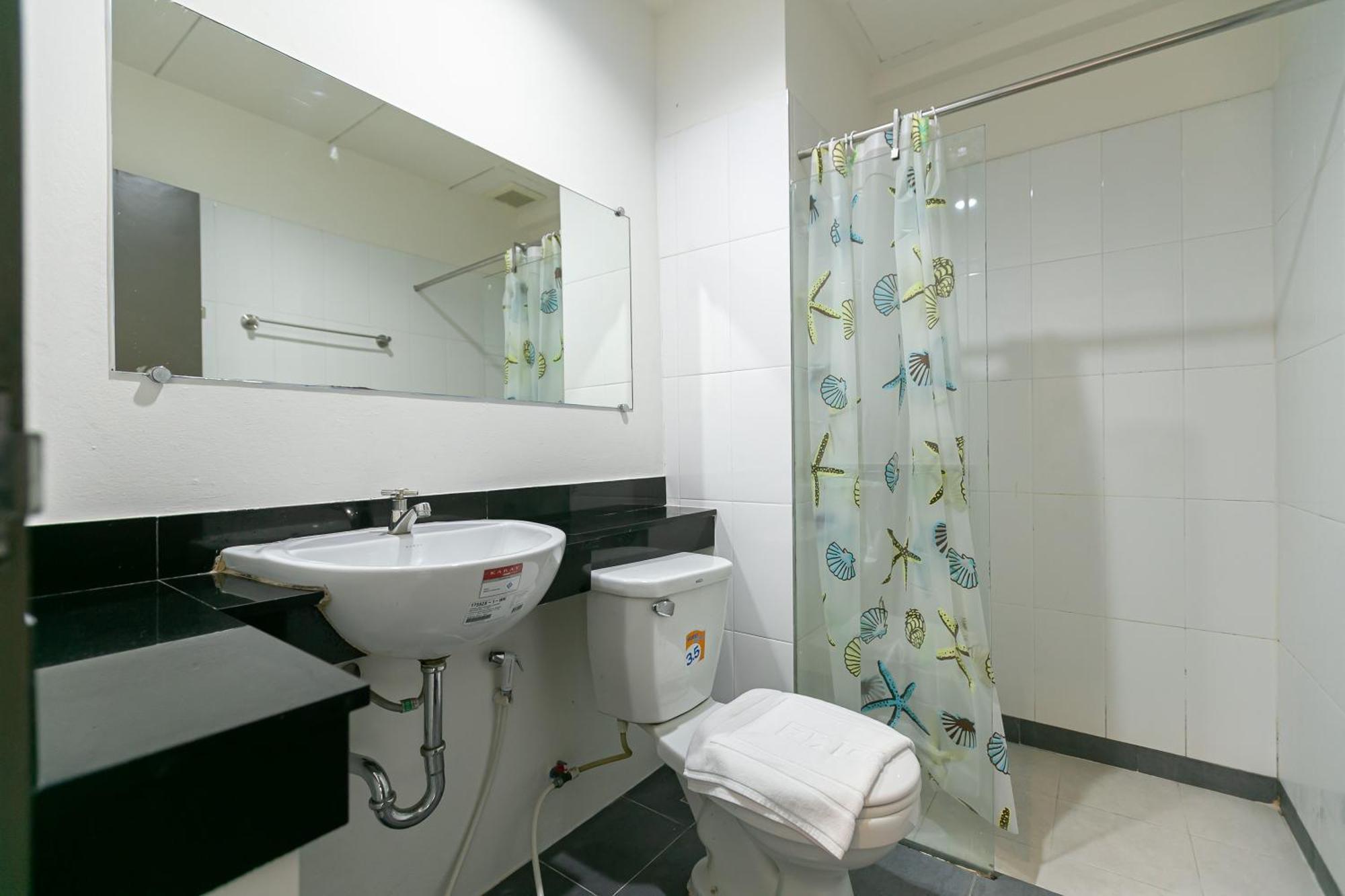 Ruan Plaisoi Hotel Bangkok