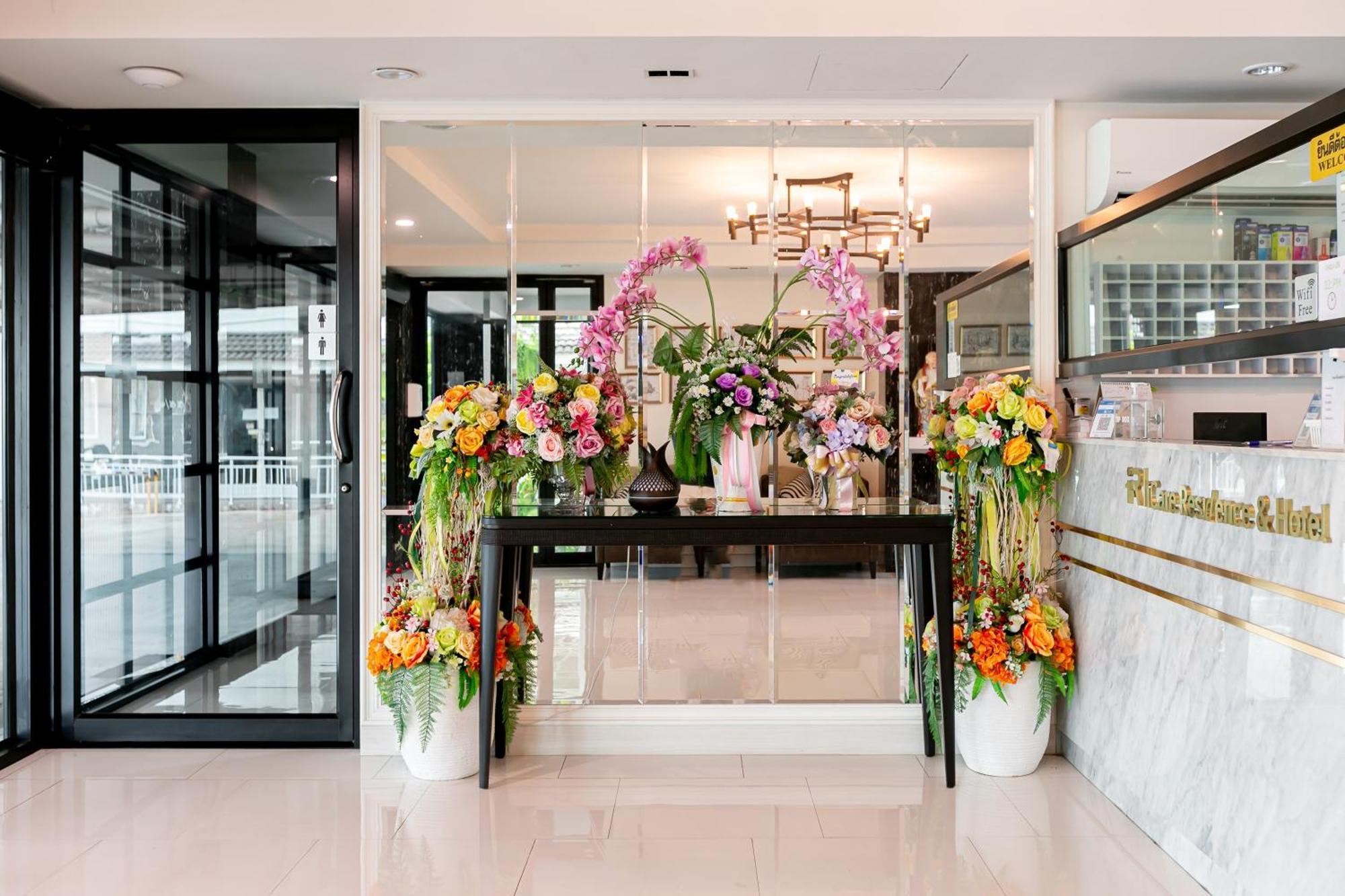 Ruan Plaisoi Hotel Bangkok