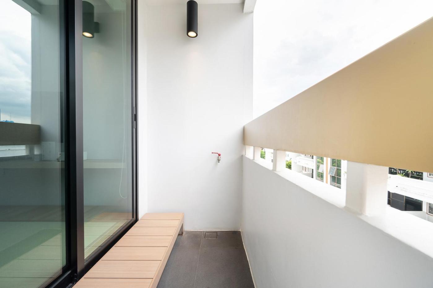 Livezen Sukhumvit Hotel