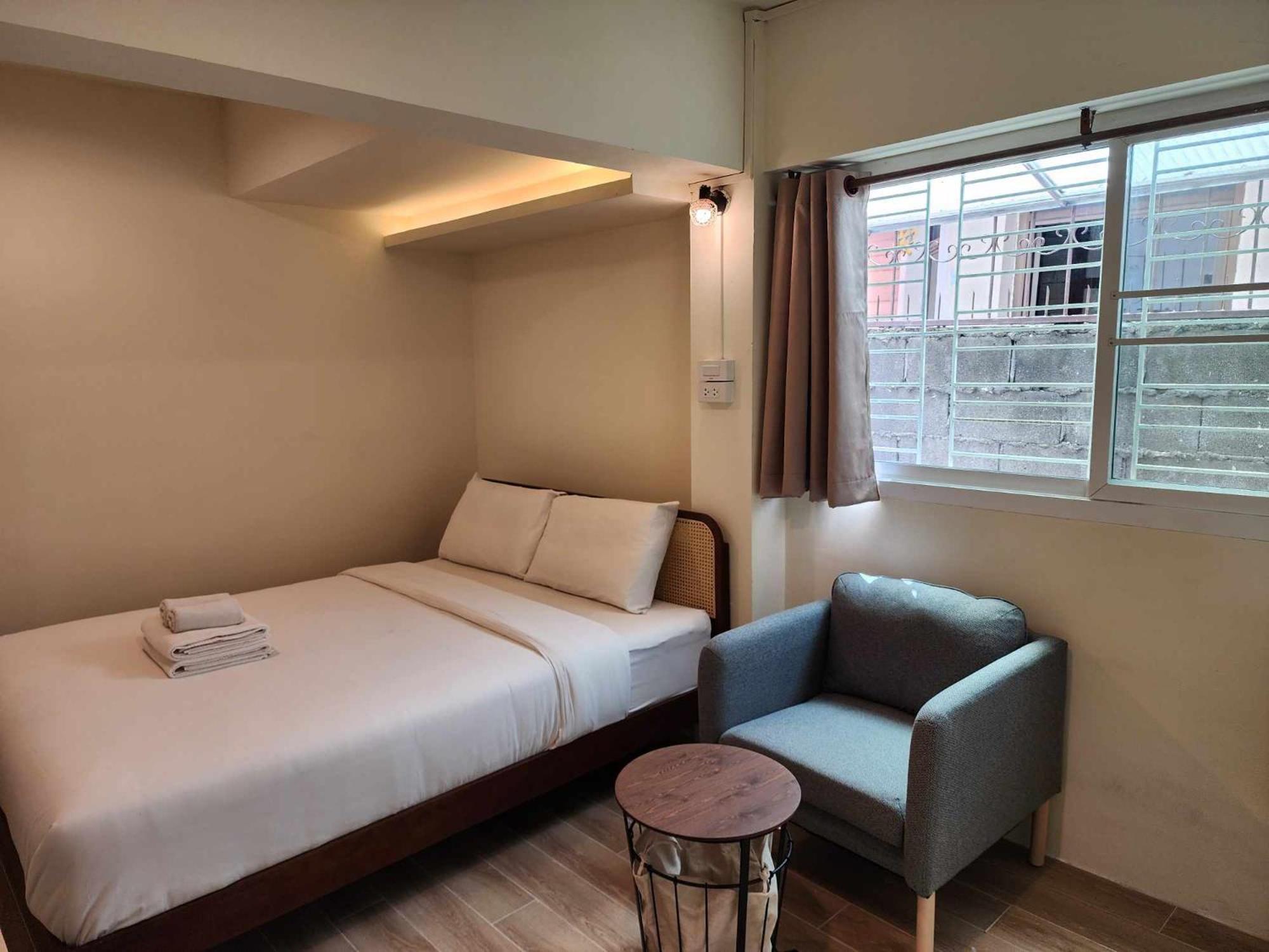 Canal View Lo-ha Guest House, Contactless Check-in