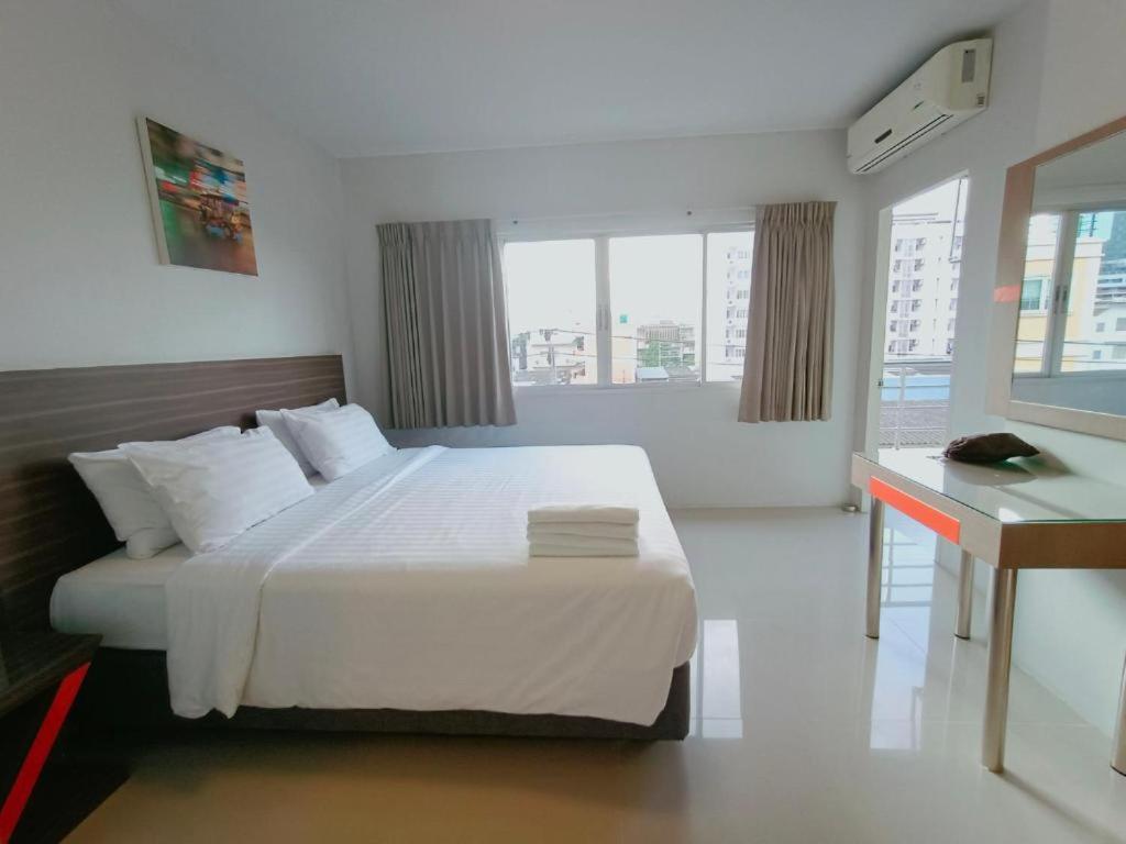 Aparthotel Praso