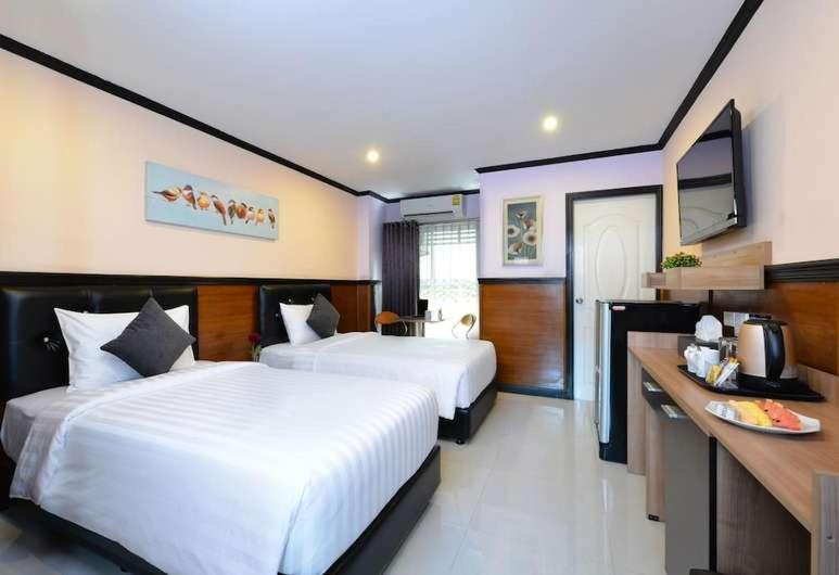 Hotel The Breton Hotel Media 4*