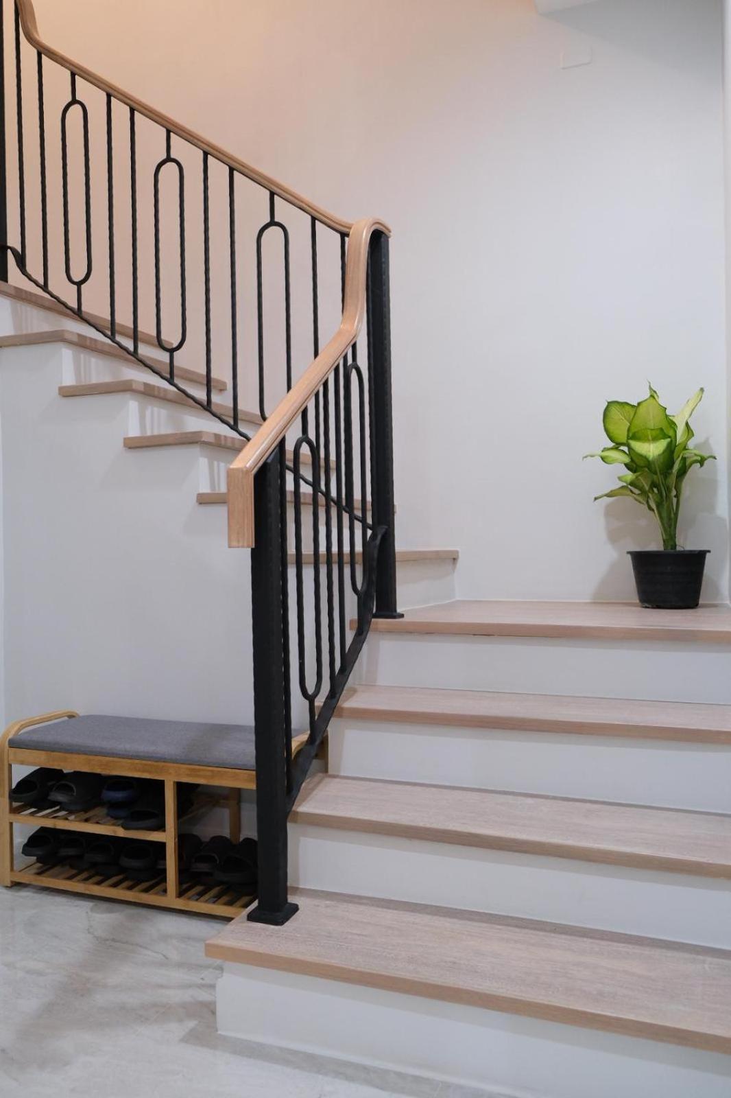Cheri's 5and1 Bedroom Townhouse In Sukhumvit 36 , Bangkok, Near Tonglo Rail Station * Bangkok