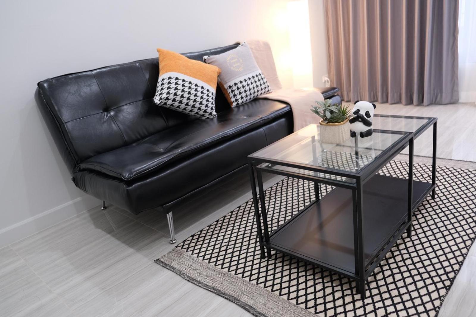 Cheri's 5and1 Bedroom Townhouse In Sukhumvit 36 , Bangkok, Near Tonglo Rail Station