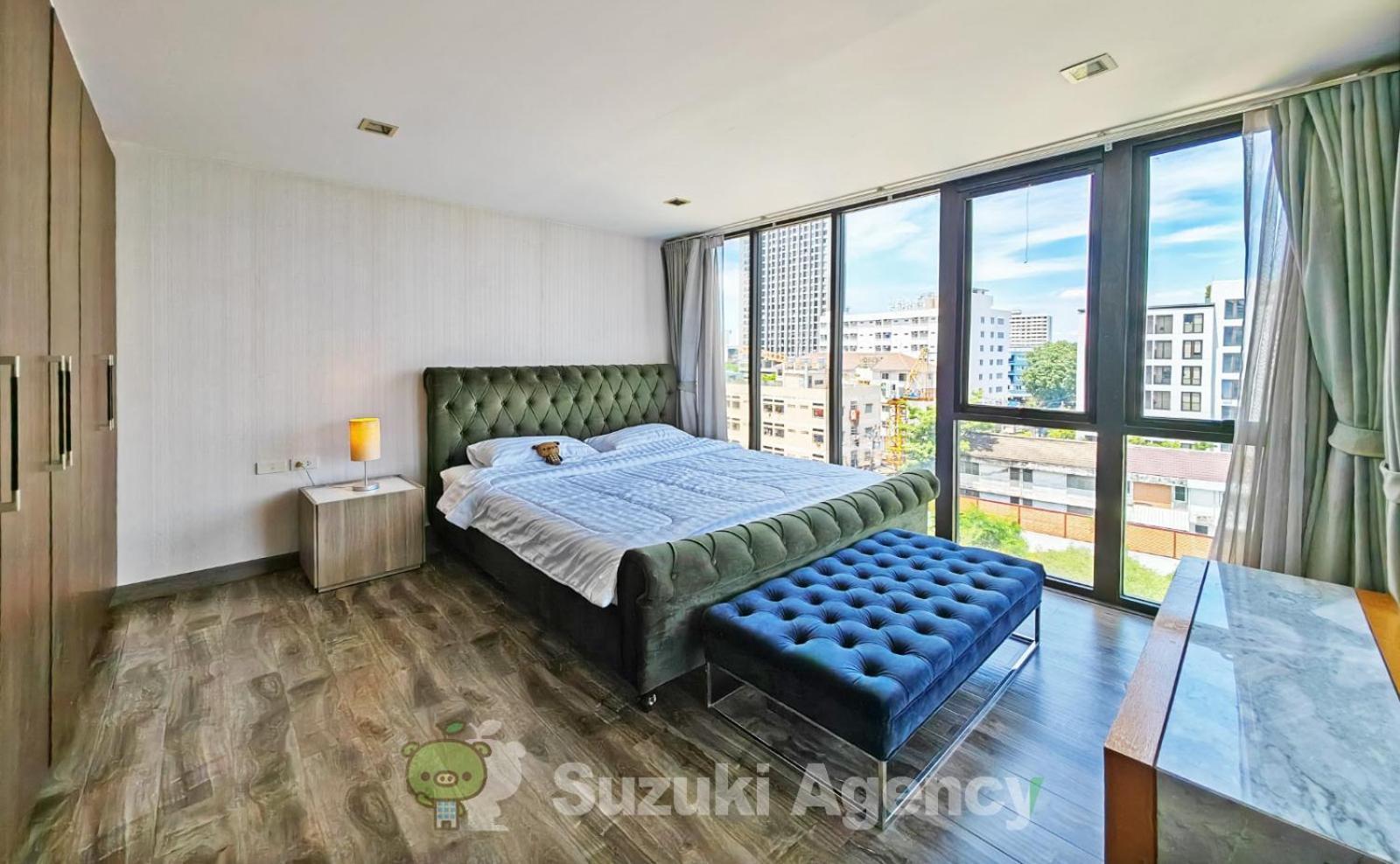 W8 Rise Lux Condo, 2 Bedroom Private Floor, Hip Bkk 5 Min From Thonglo Bts Station, Ok After The Earthquake Bangkok