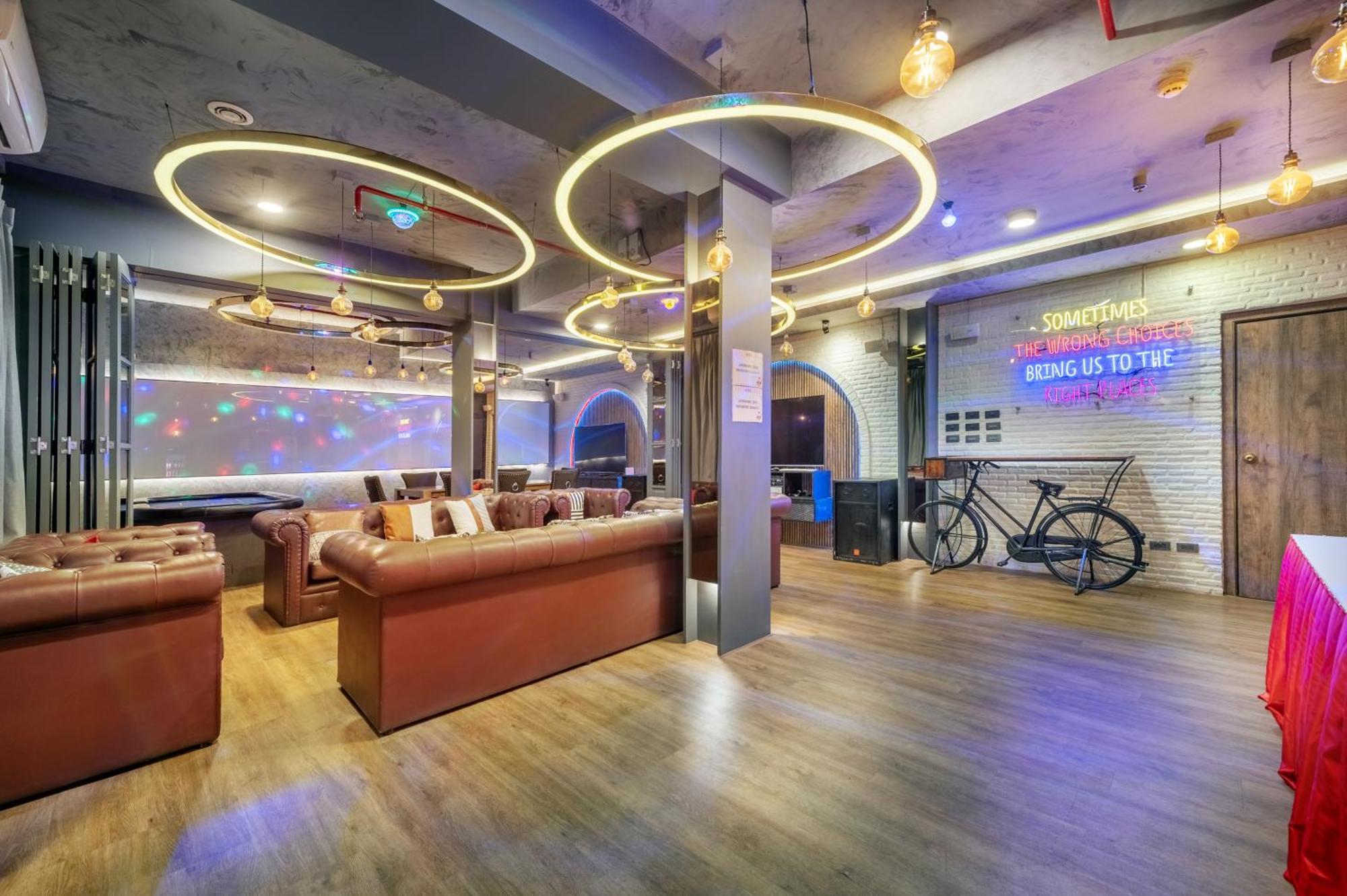 Hotel Qiu Sukhumvit Sha 4*