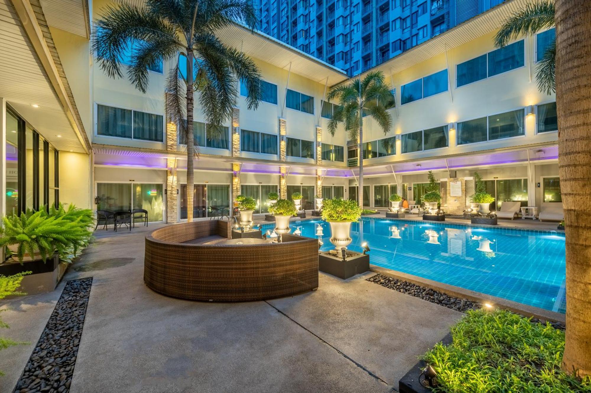 Hotel Qiu Sukhumvit Sha Bangkok