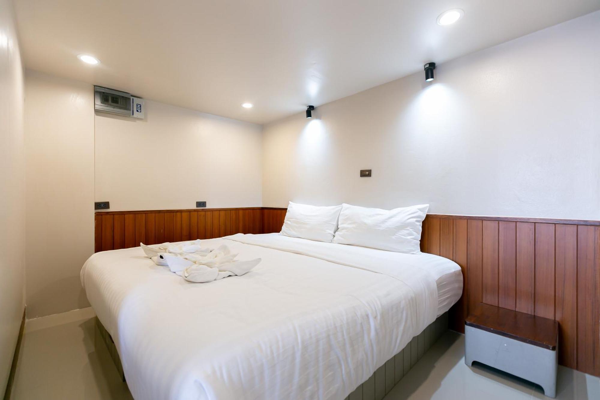 A Sathorn 2*