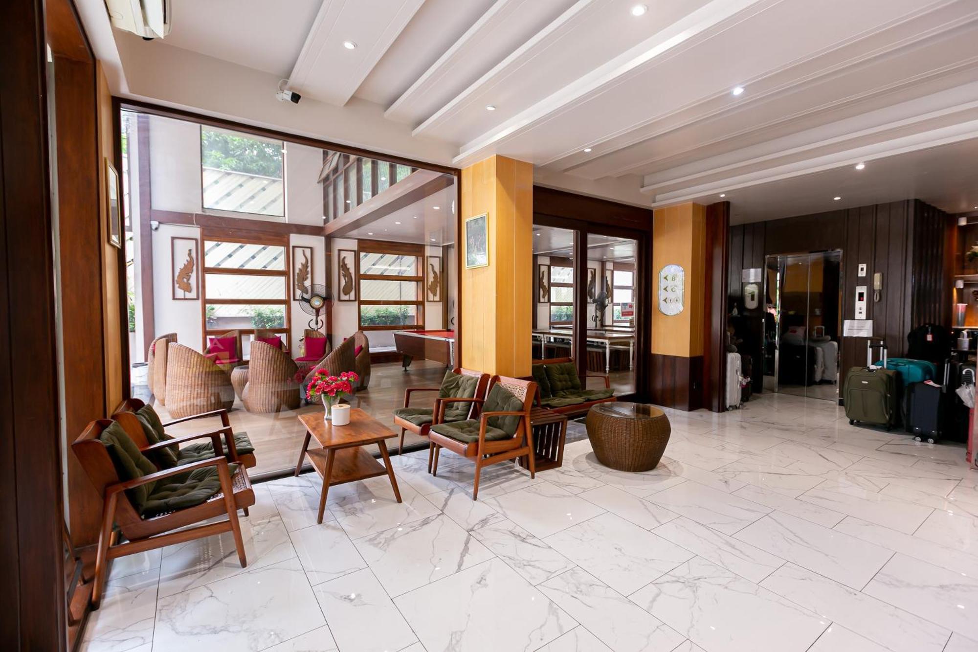 Hotel A Sathorn 2*
