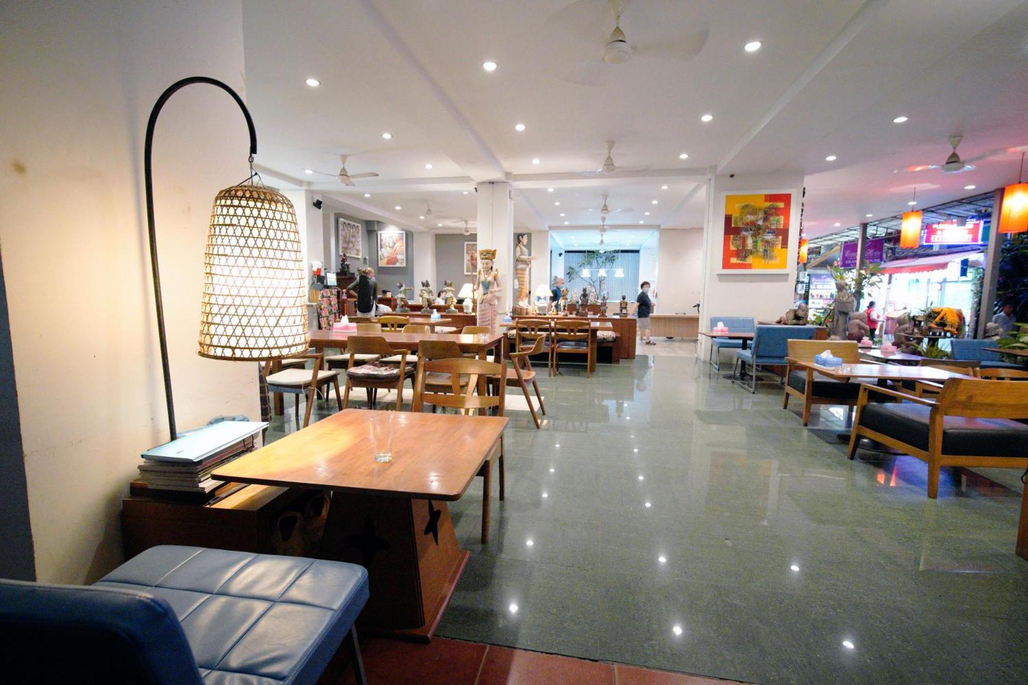 Wild Orchid Hotel 3*
