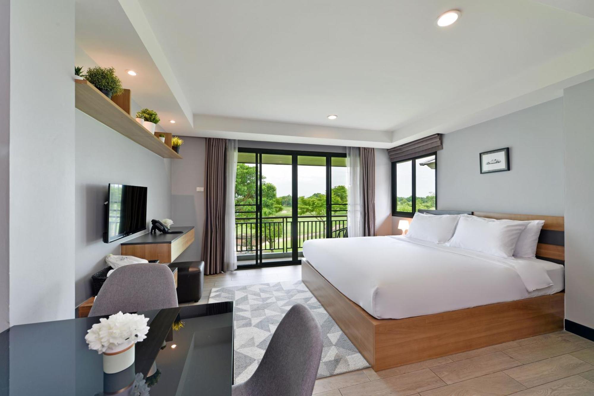 Hotel Raweewan 3*