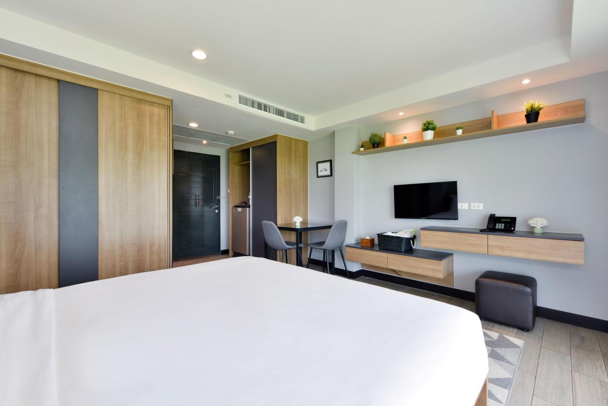 Raweewan Hotel