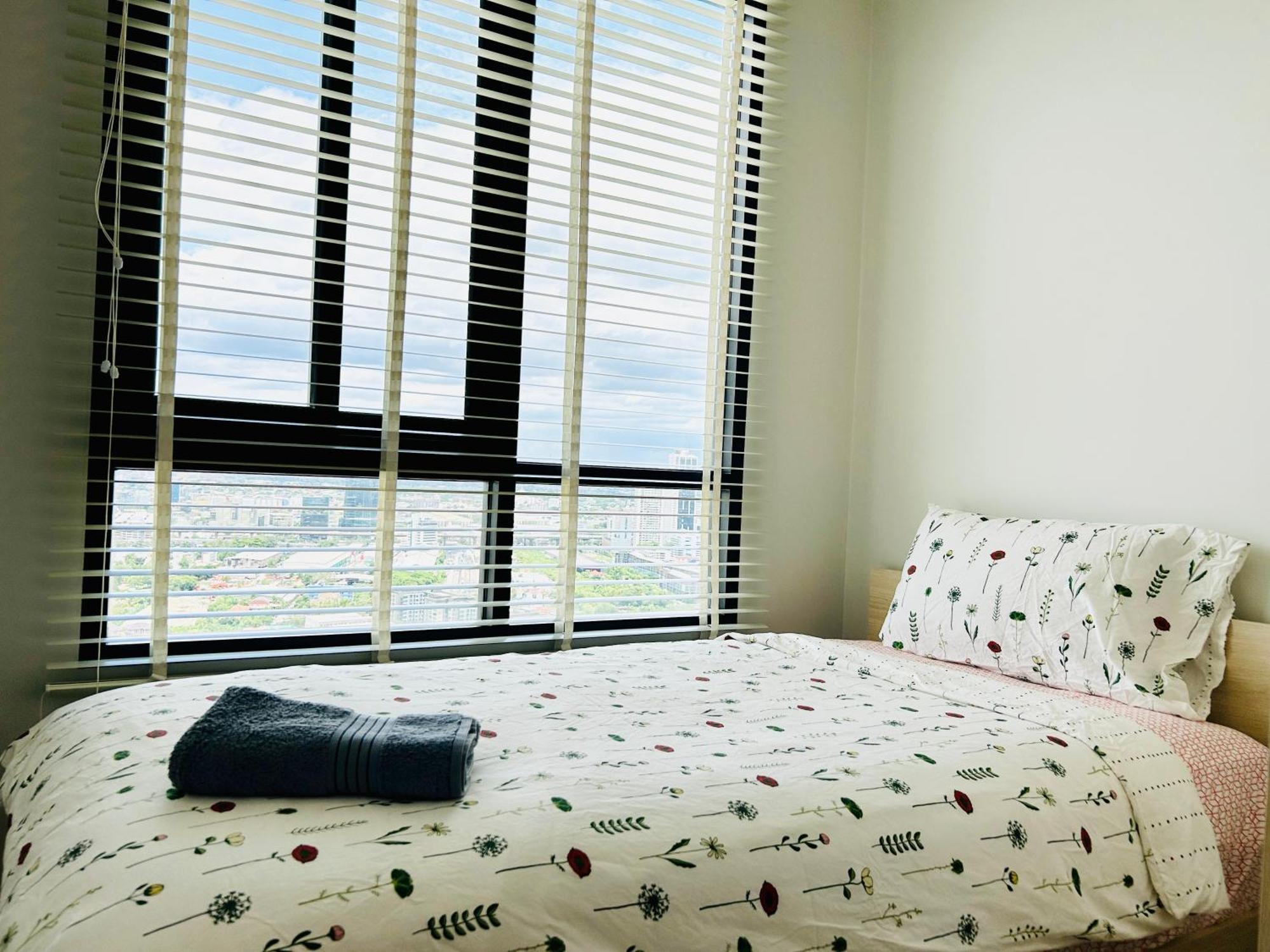 Nue Noble Srinakarin Apartment Bangkok