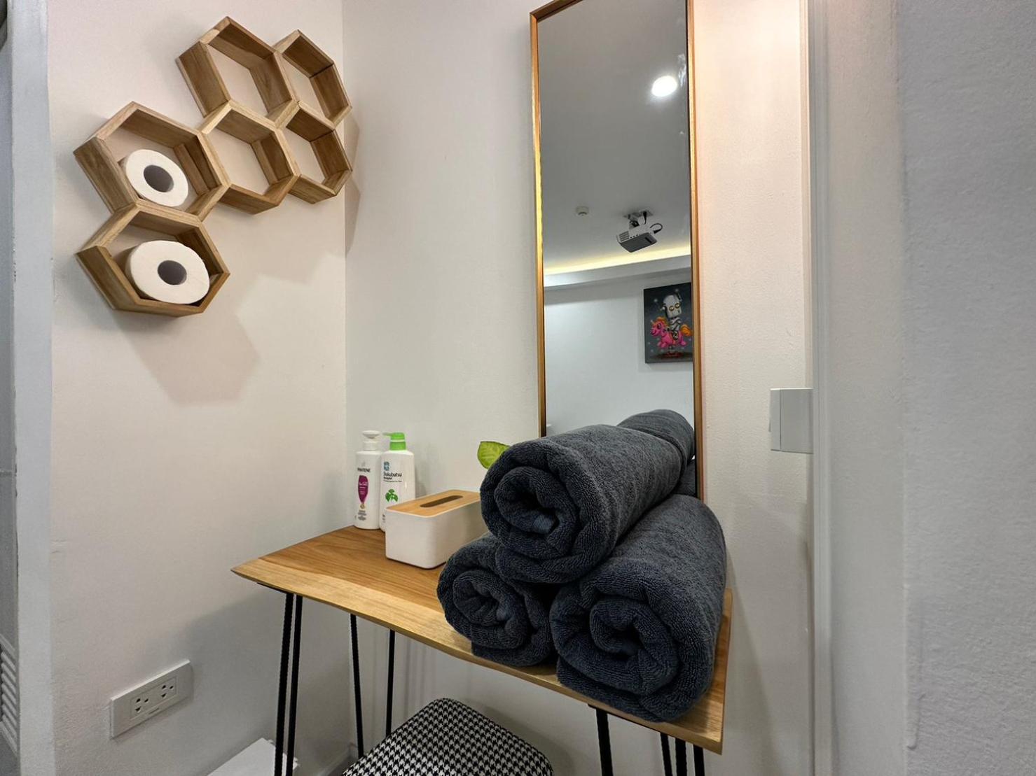 Hostel The White Den Sukhumvit 44