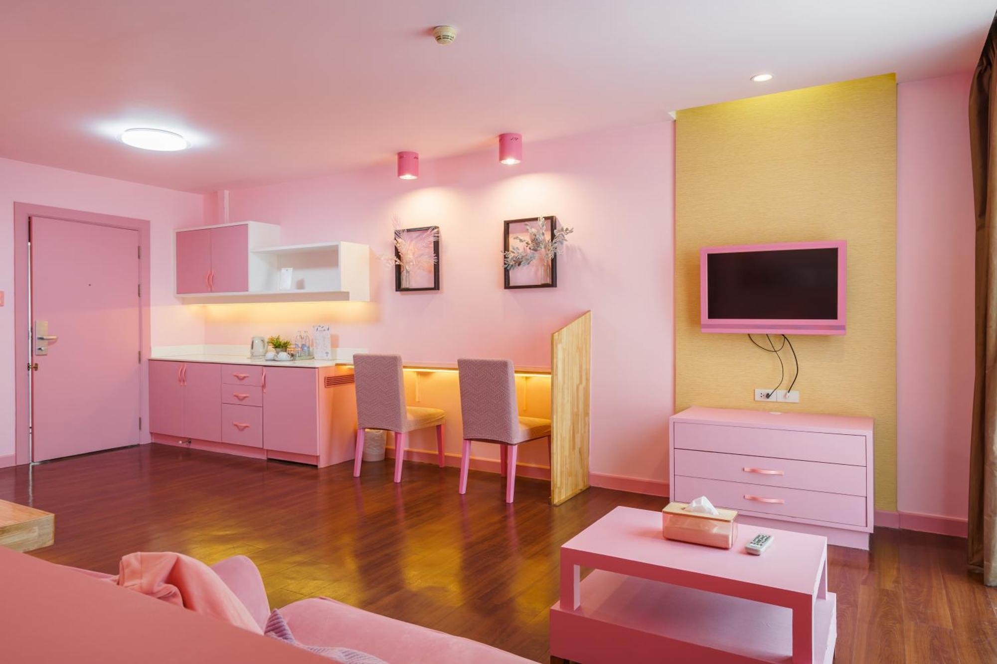 Hotel Lantana