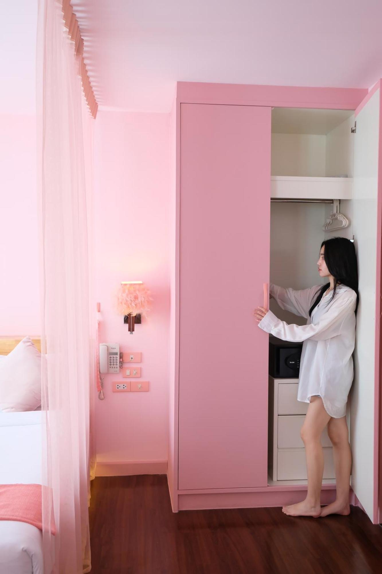 Lantana Hotel 3*