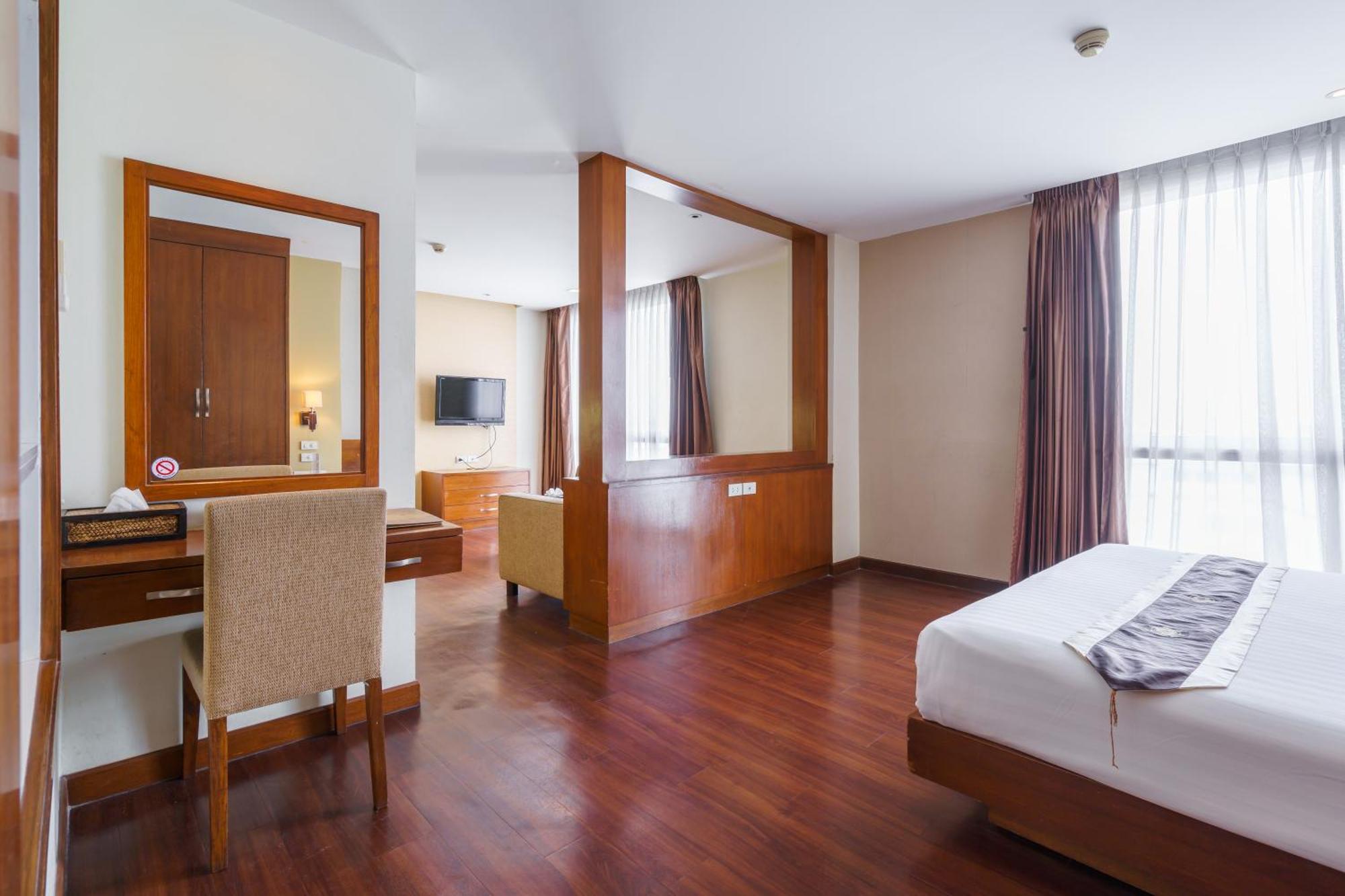 Hotel Lantana