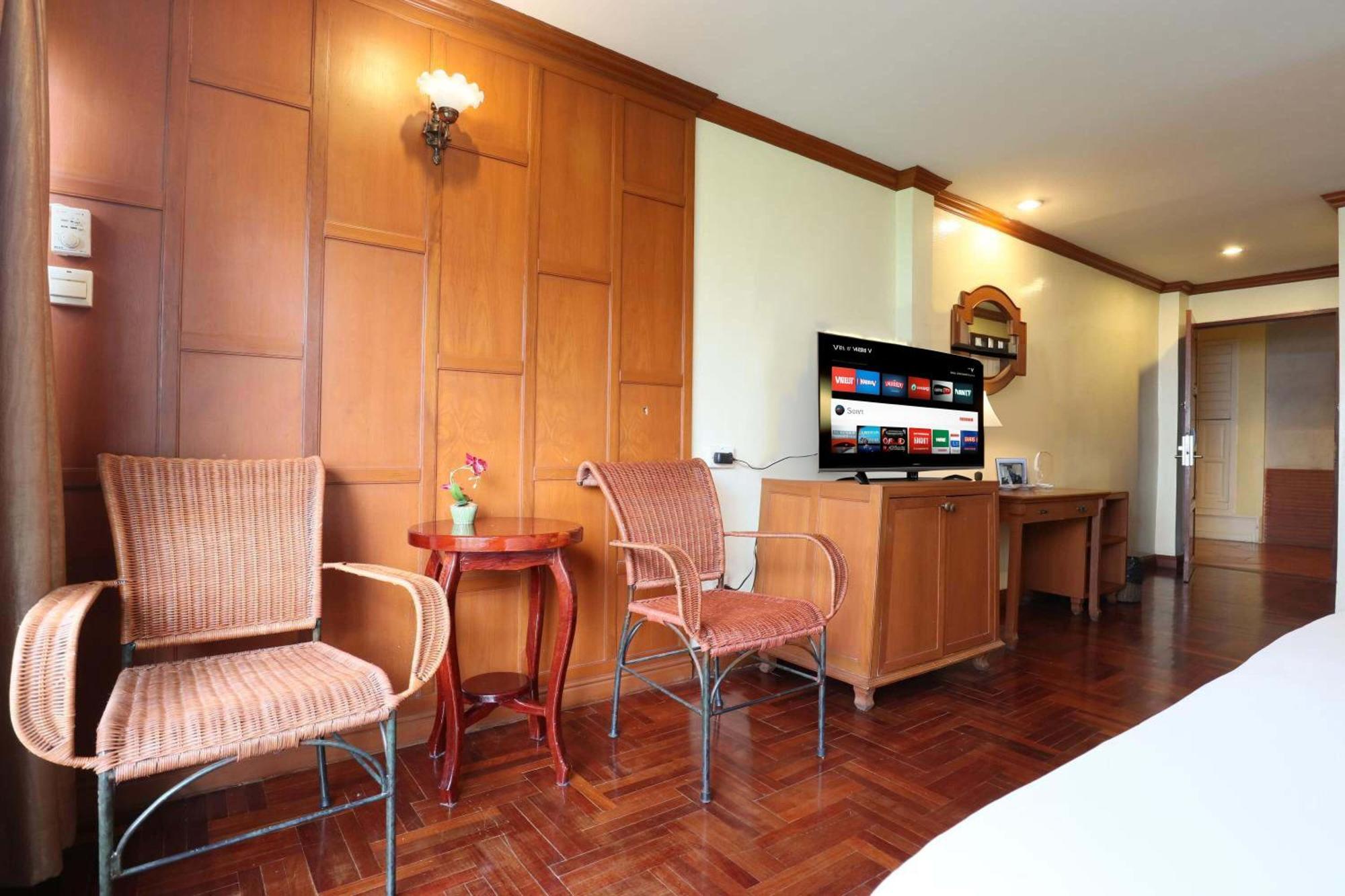 Royal Ivory Sukhumvit Nana