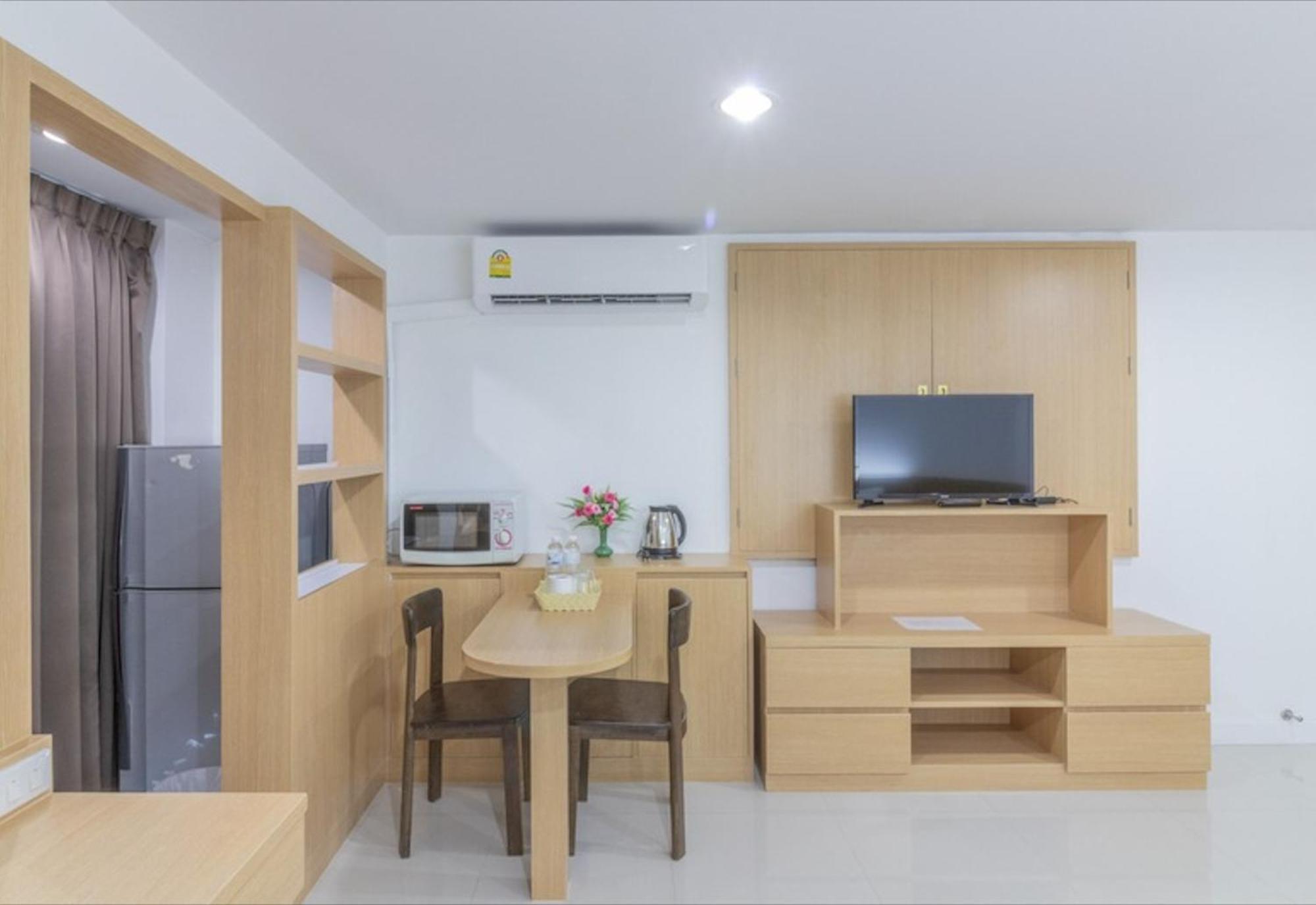Siam Privi Hotel