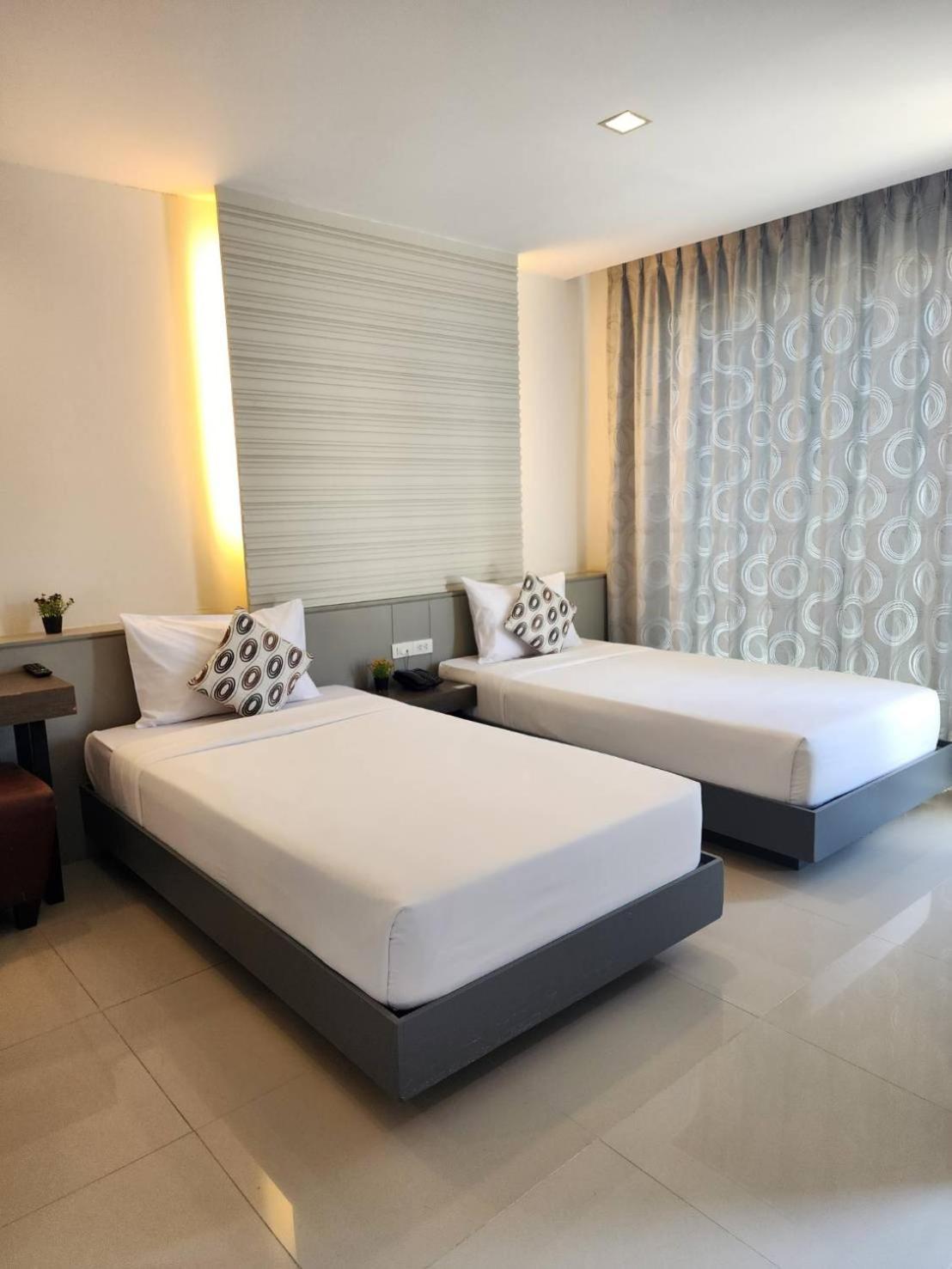 Leenova Hotel 5*