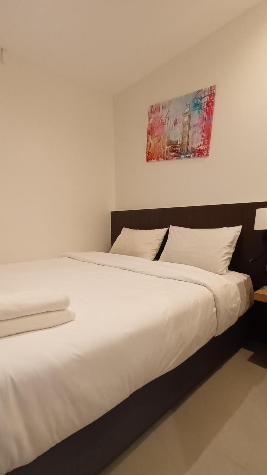 Hostel The Blocks Sukhumvit 10 *