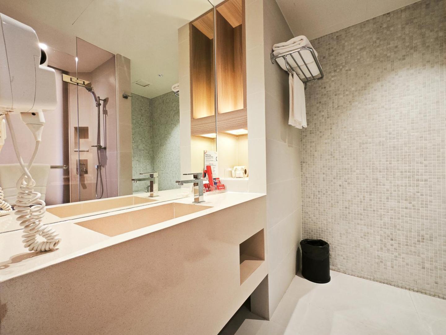 Citrus Sukhumvit 13 Nana By Compass Hospitality - Newly Renovated Bangkok